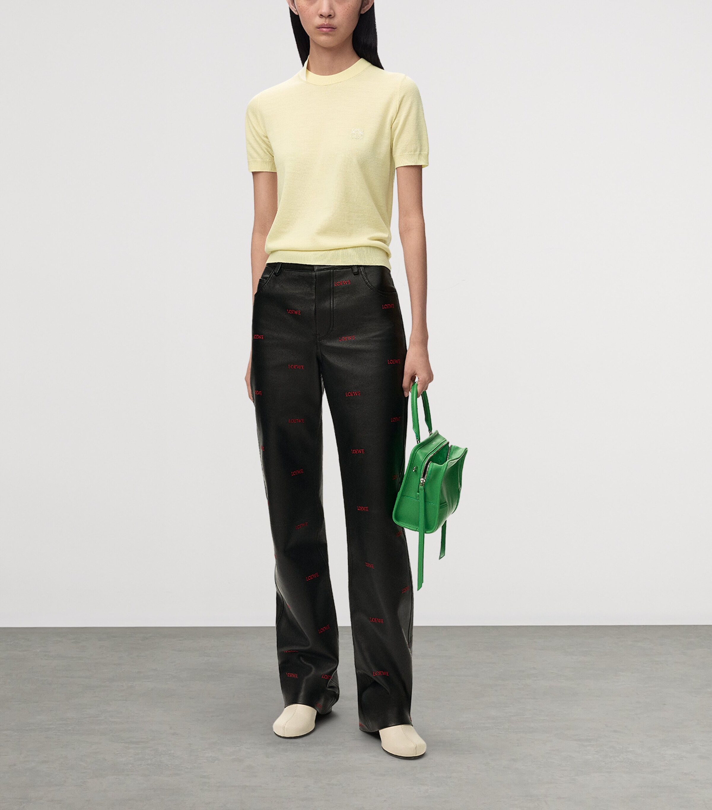 LOEWE Womens Wool-Blend Anagram Top Light Yellow/white Image 2