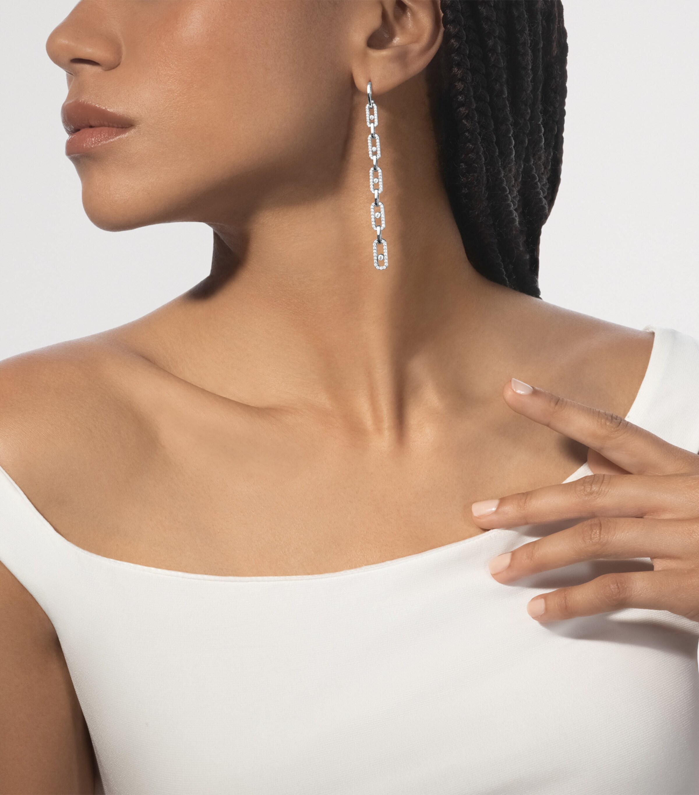 Messika Move Link White Gold and Diamond Earrings (1.45ct) White Gold Image 2