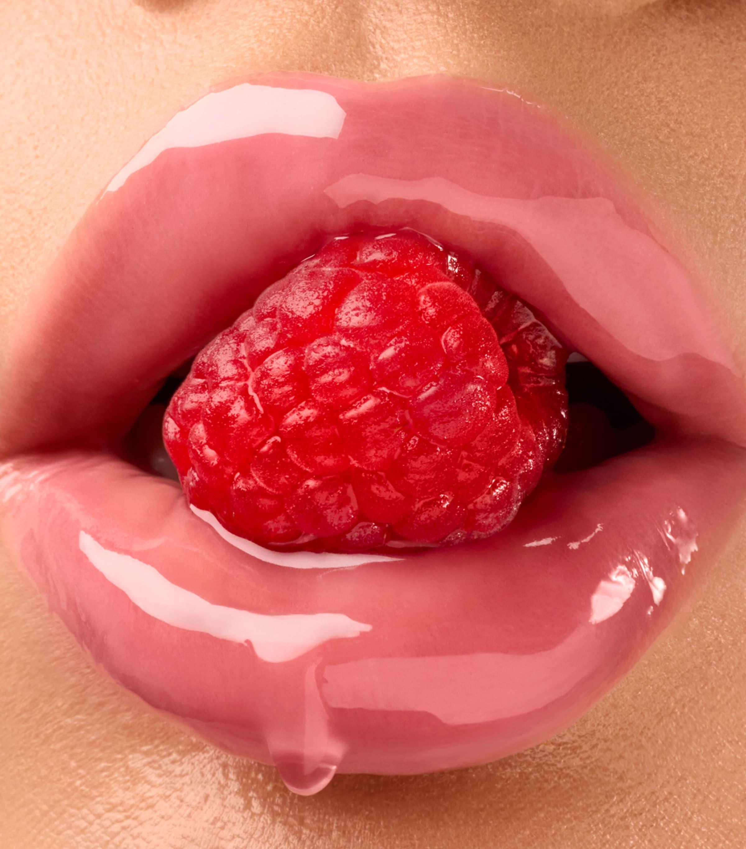 Honey Infused Lip Oil (8ml) RASPBERRY SWIRL Image 2