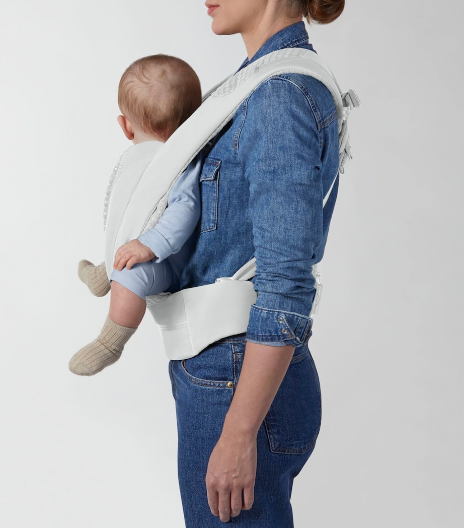 Coya Baby Carrier WHITE Image 10