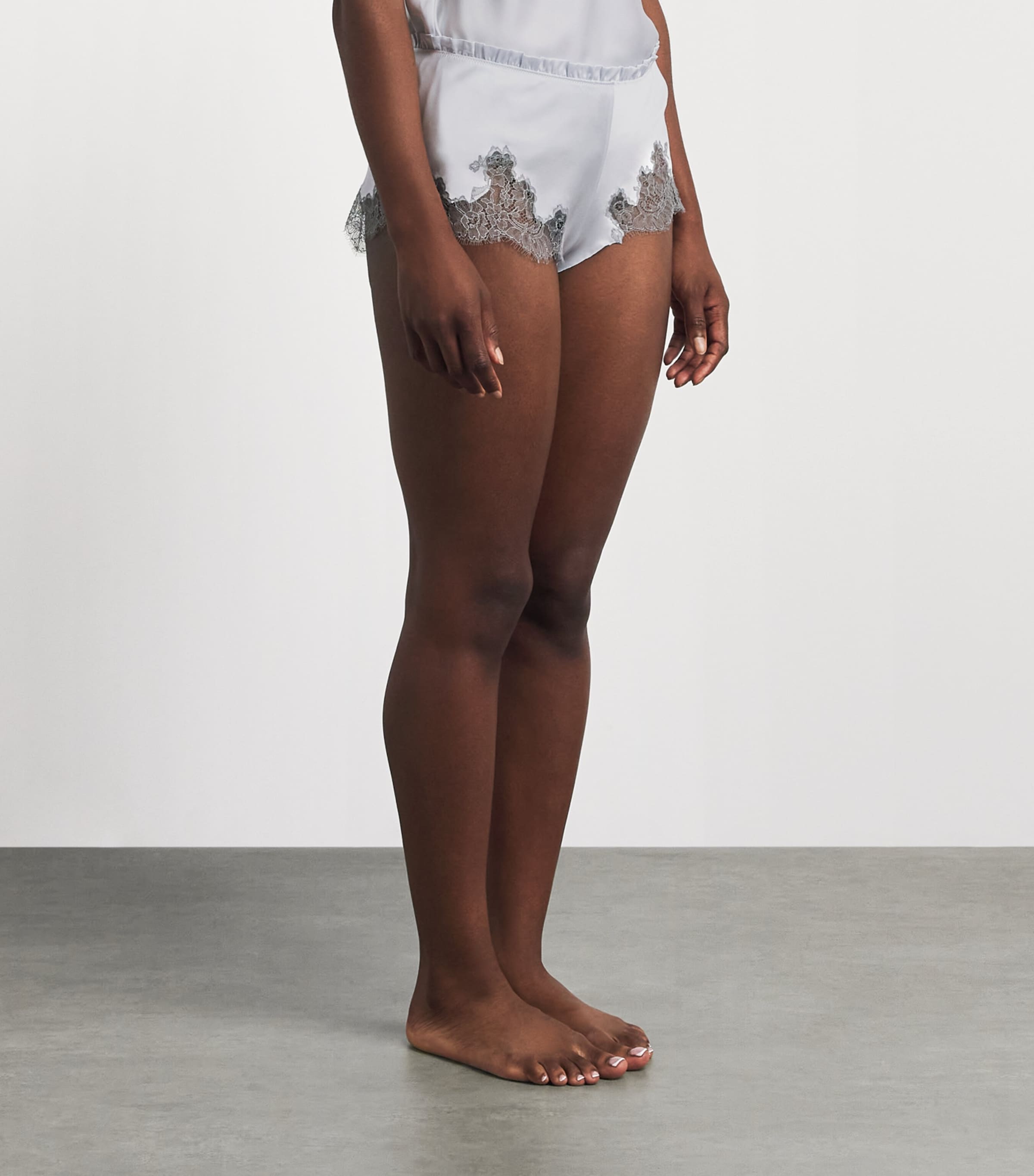 Carine Gilson Womens Silk Cérès Pyjama Shorts Silvergrey Image 4