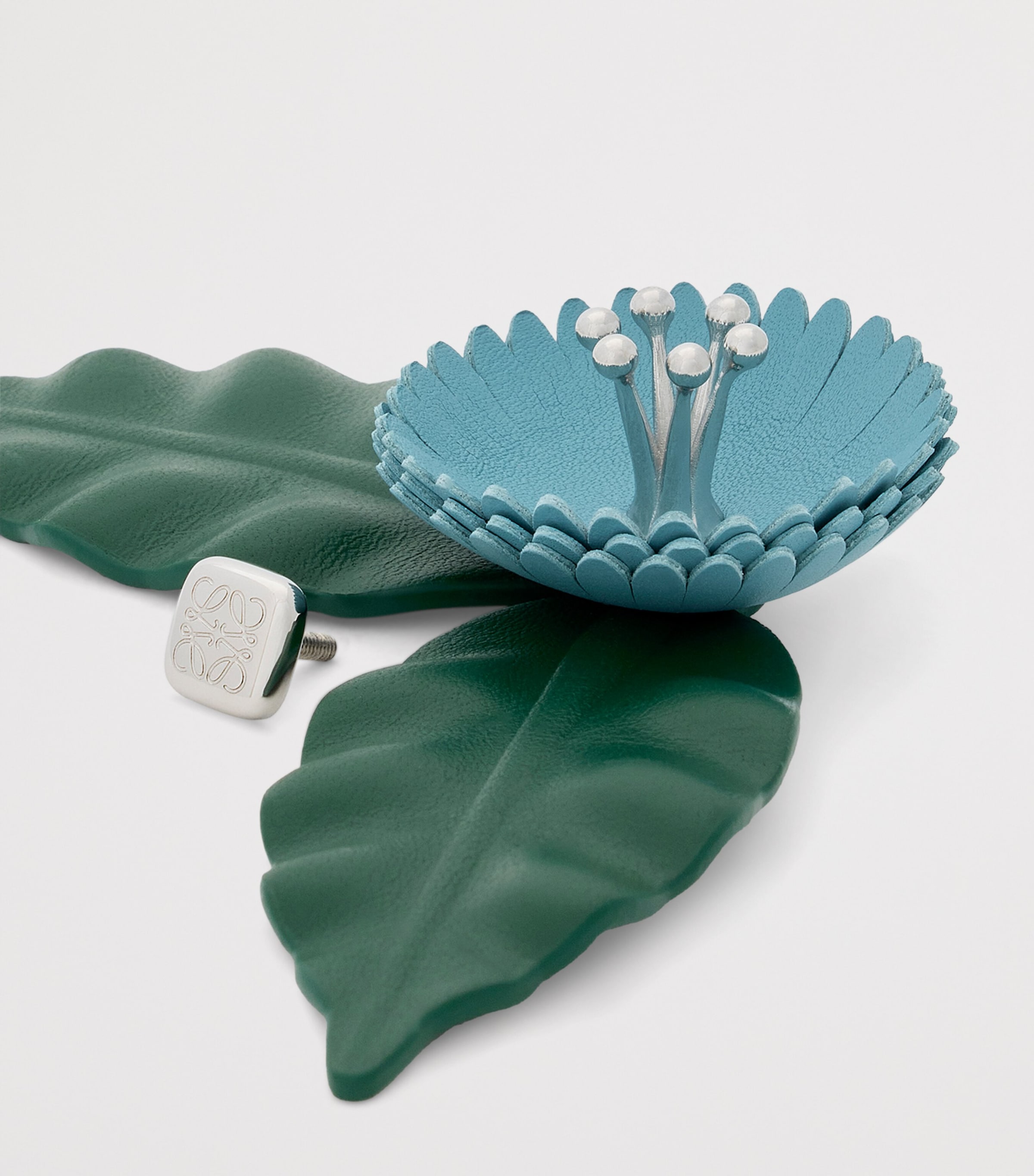 LOEWE x Paula’s Ibiza Leather Flower Pistil Pin Blue Image 3