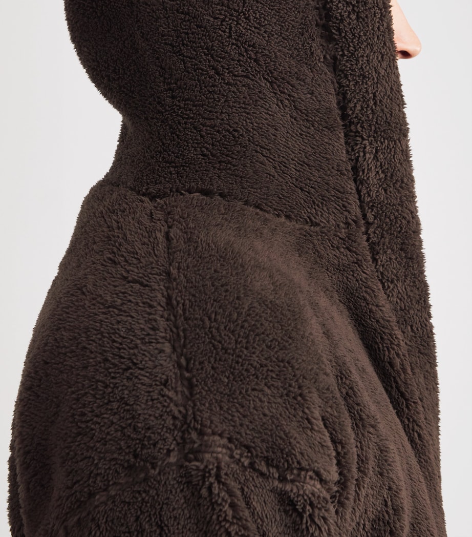 Plush Hotel Robe ESPRESSO Image 6