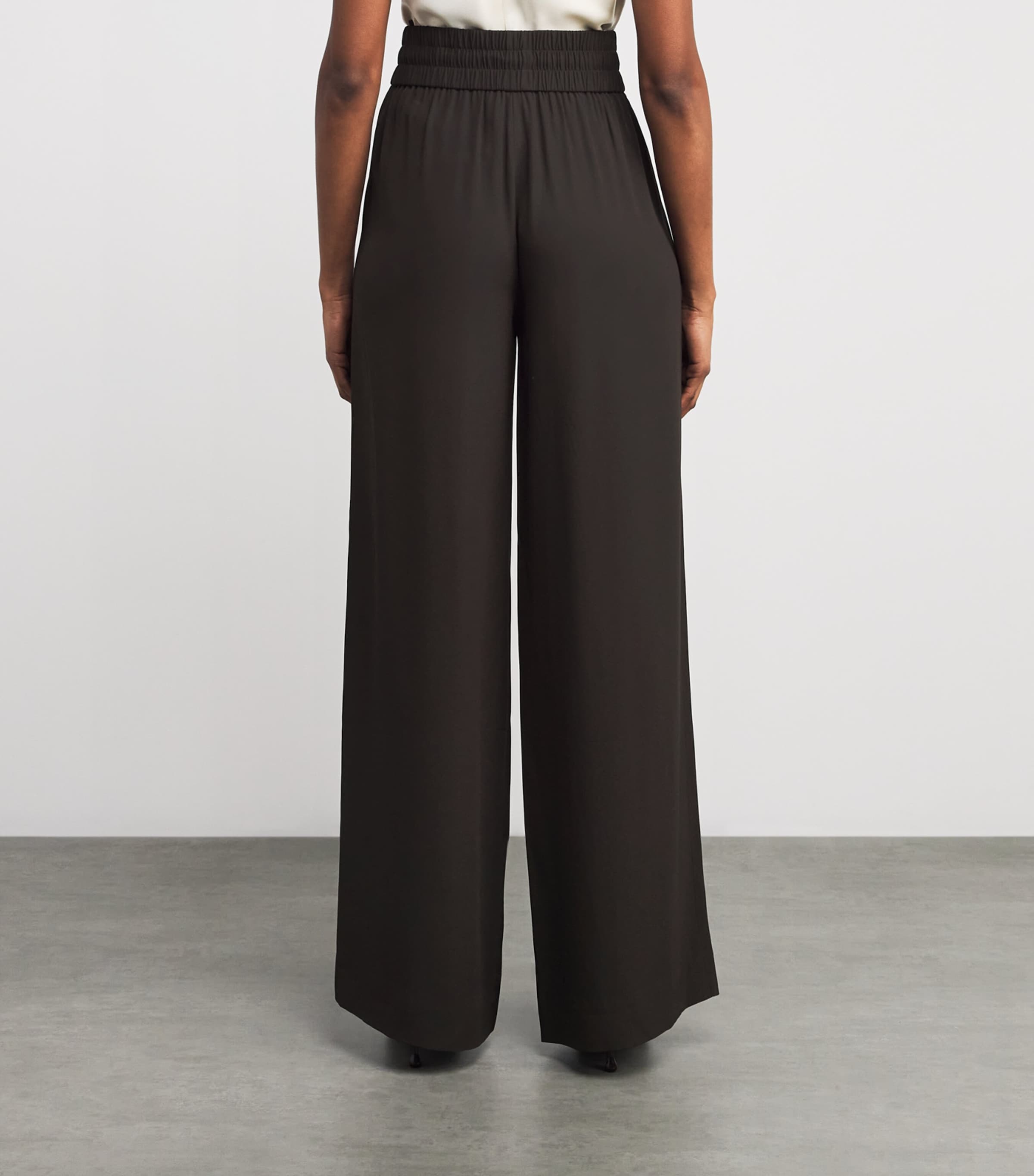Crepe Dee Wide-Leg Trousers COCOA Image 4
