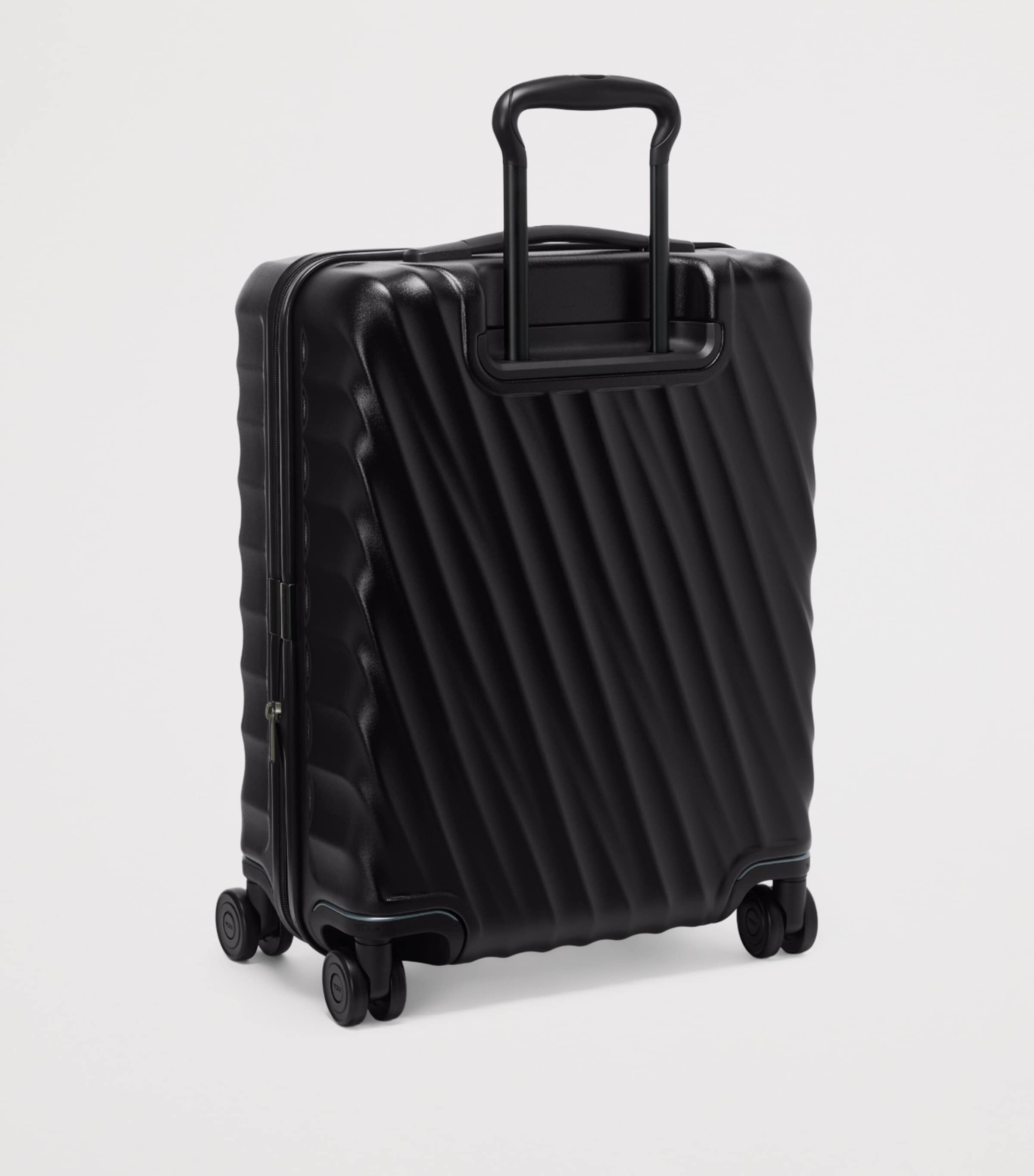 Tumi Large 19 Degree Front Access Expandable Cabin Suitcase (55cm) Black Textured Image 4