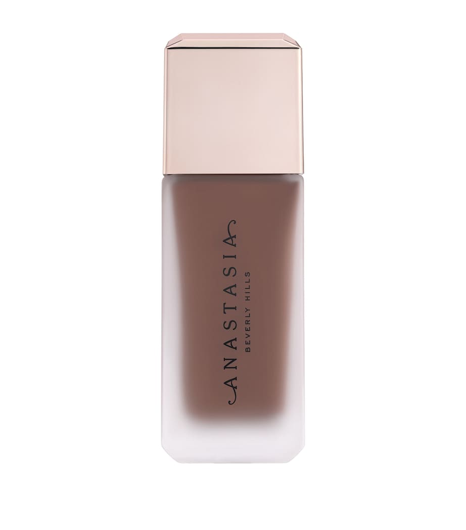 Impeccable Blurring Second-Skin Matte Foundation SHADE 25 9N Image 1