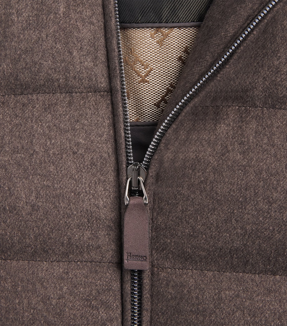 Herno Mens Silk-Cashmere Down Quilted Gilet Marrone Scuro Image 6
