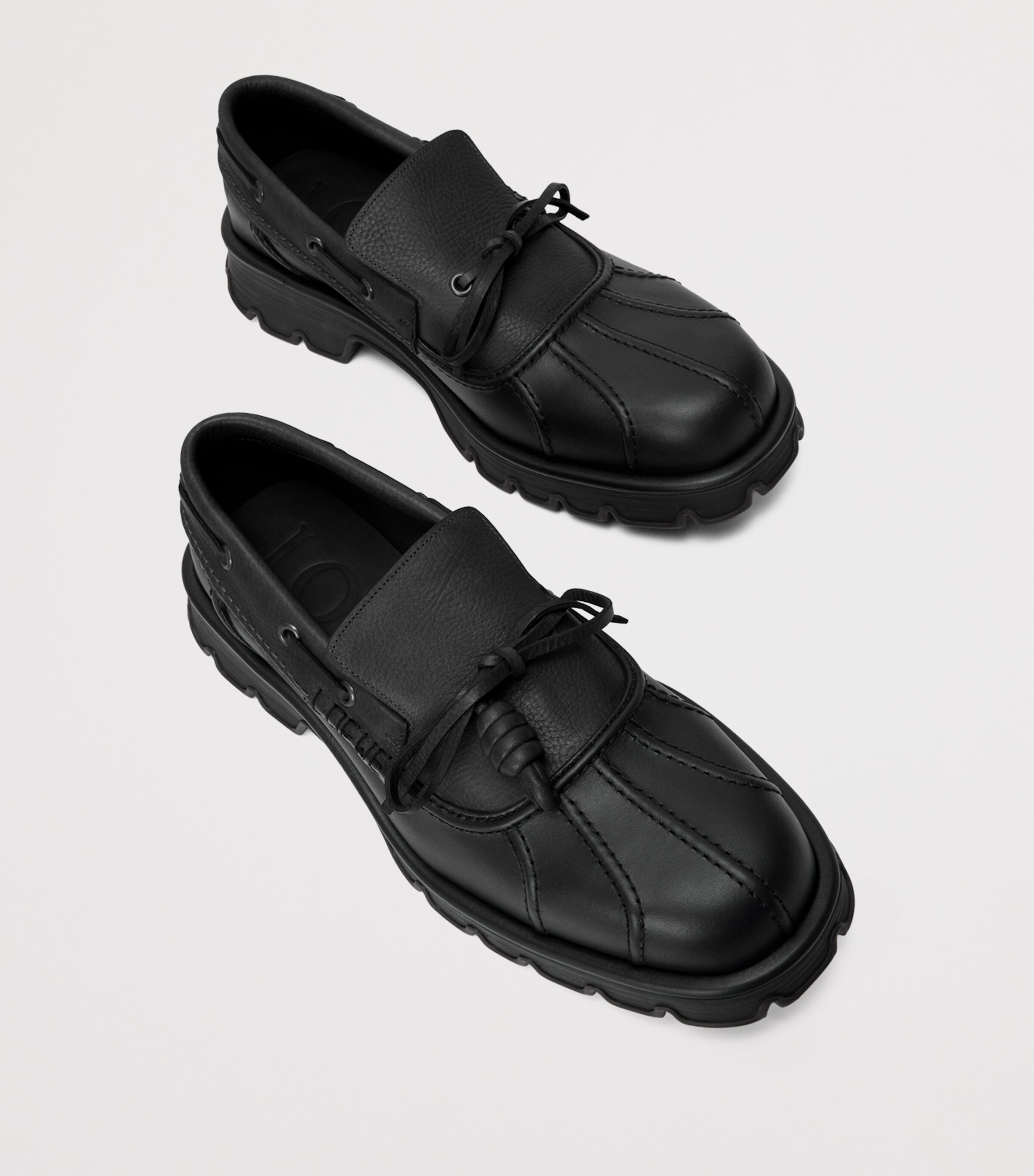 LOEWE Leather Bobby Loafers Black Image 4