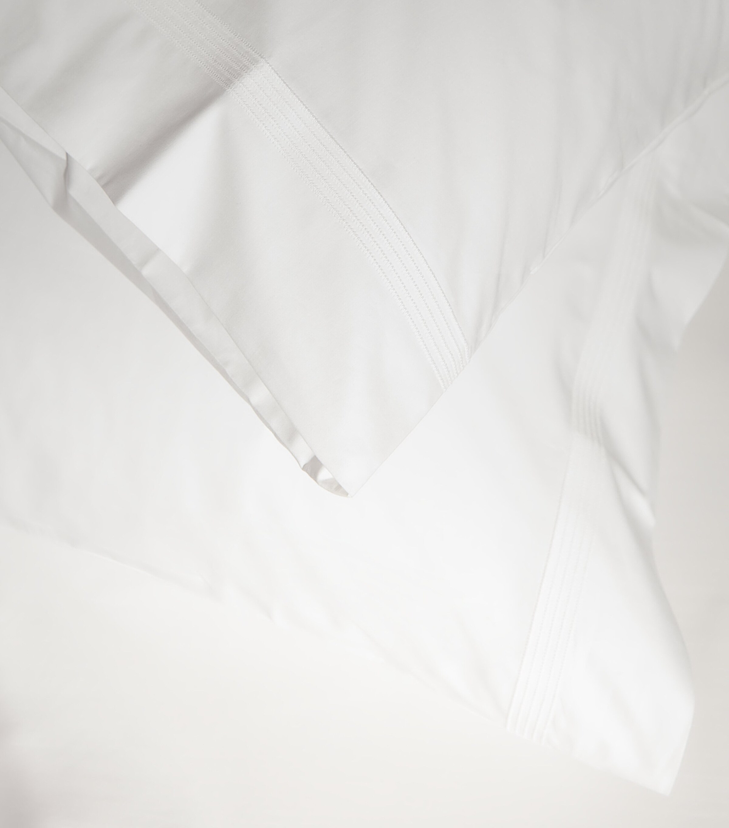 Peter Reed Barley King Oxford Pillowcase (50cm x 90cm) White Image 6