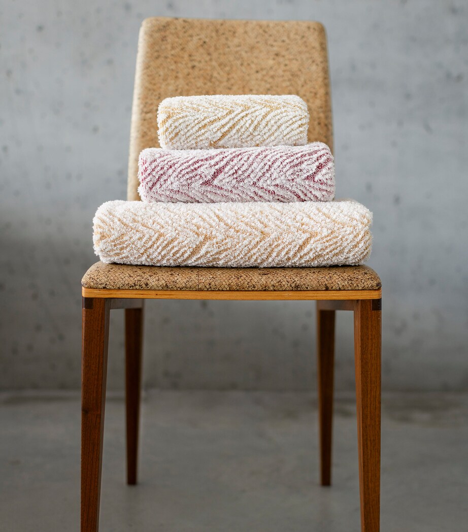 Egyptian Cotton Vasco Bath Sheet (100cm x 150cm) 578 CANYON Image 4