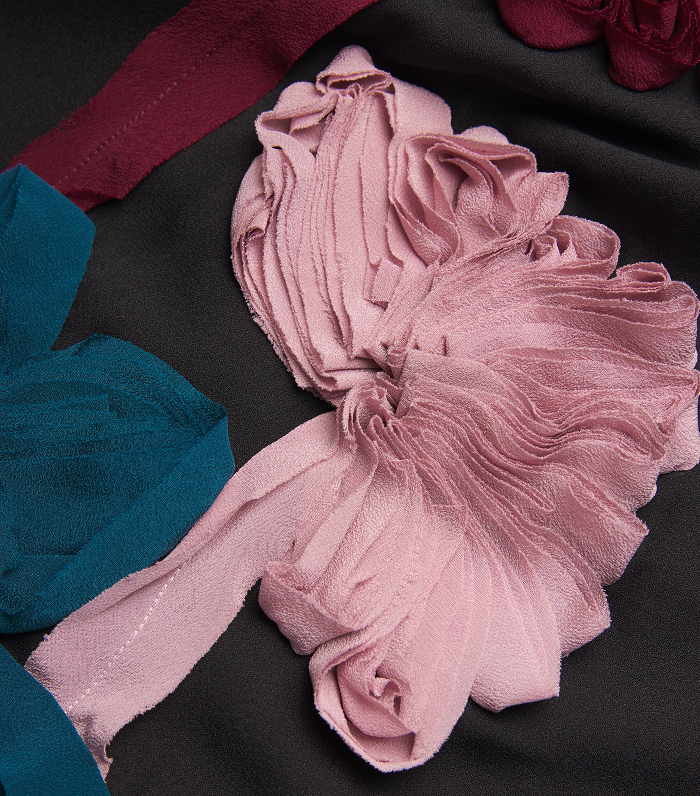 Silk-Blend Georgette Appliqué Midi Skirt BLACK Image 5