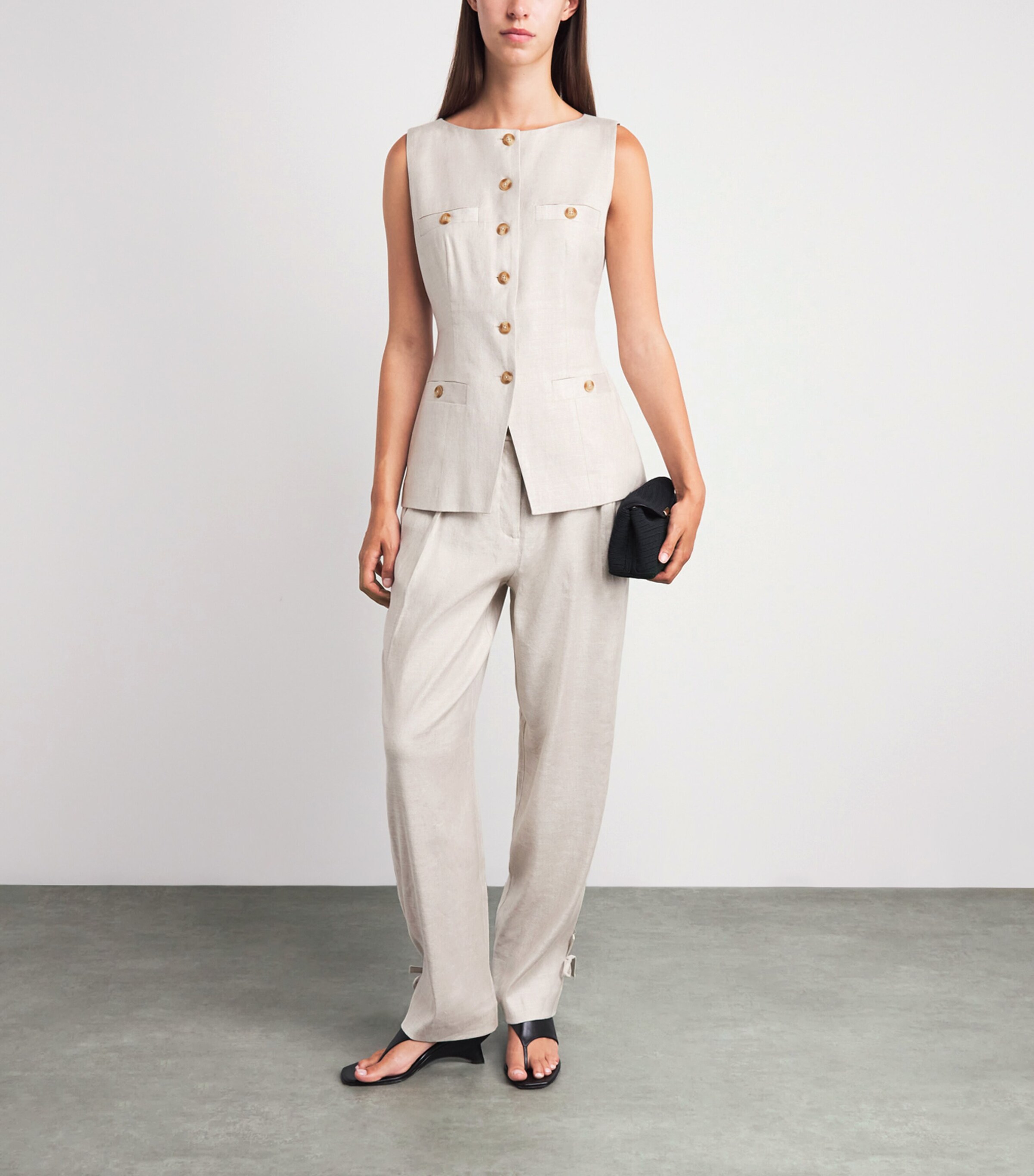 Toccin Womens Linen-Blend Amra Waistcoat Desert Image 2