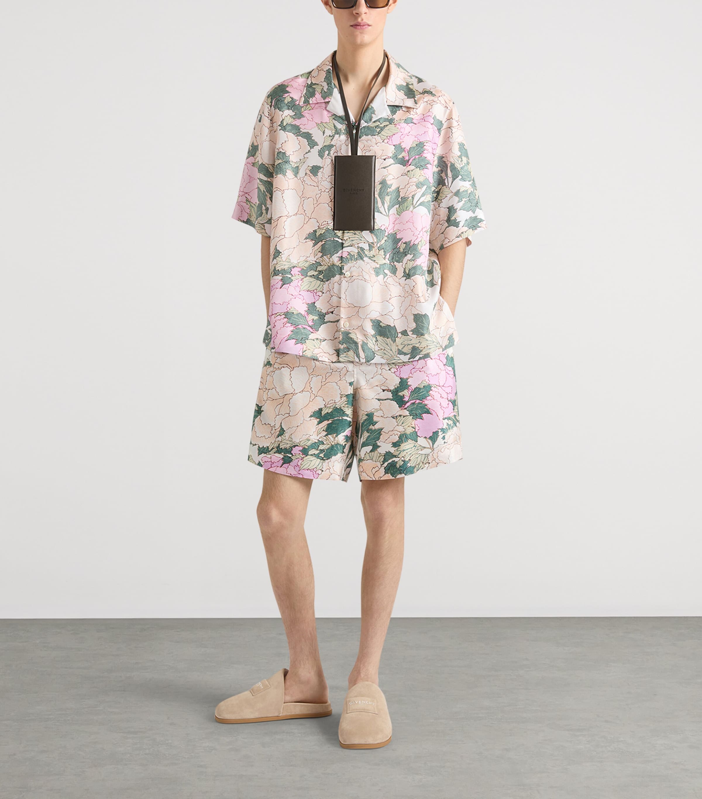 Givenchy Mens Silk Floral Shorts Image 2