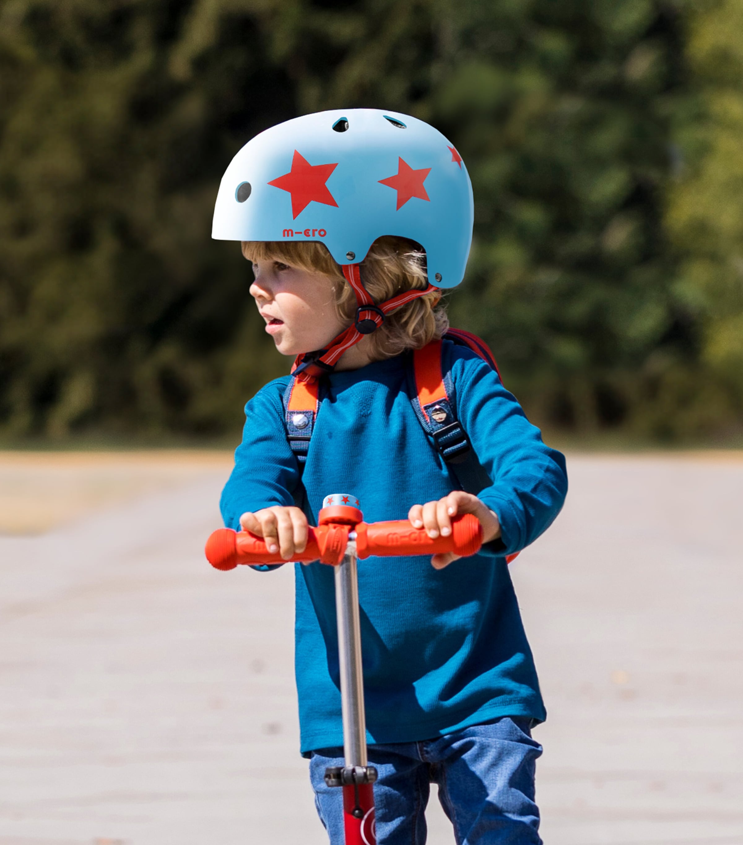 Micro Scooters Medium Stars Helmet Image 2