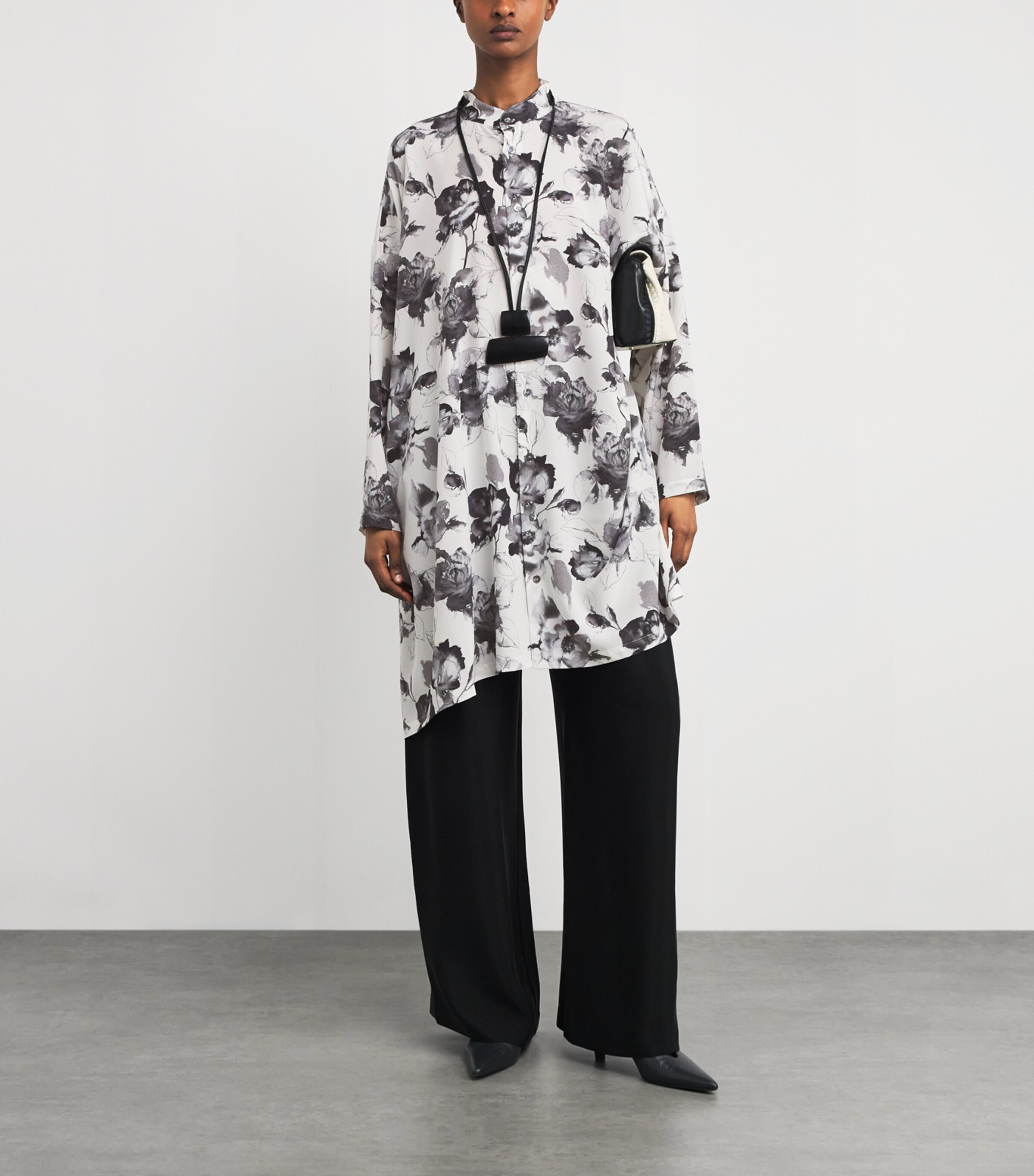 Silk Floral Longline Shirt MNOCHROM Image 2