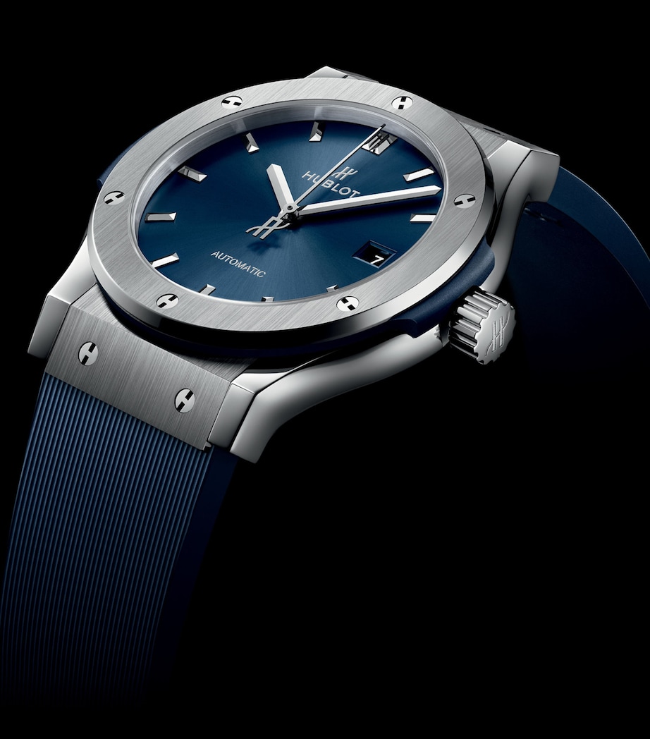 Titanium Classic Fusion Watch 42mm BLACK Image 3