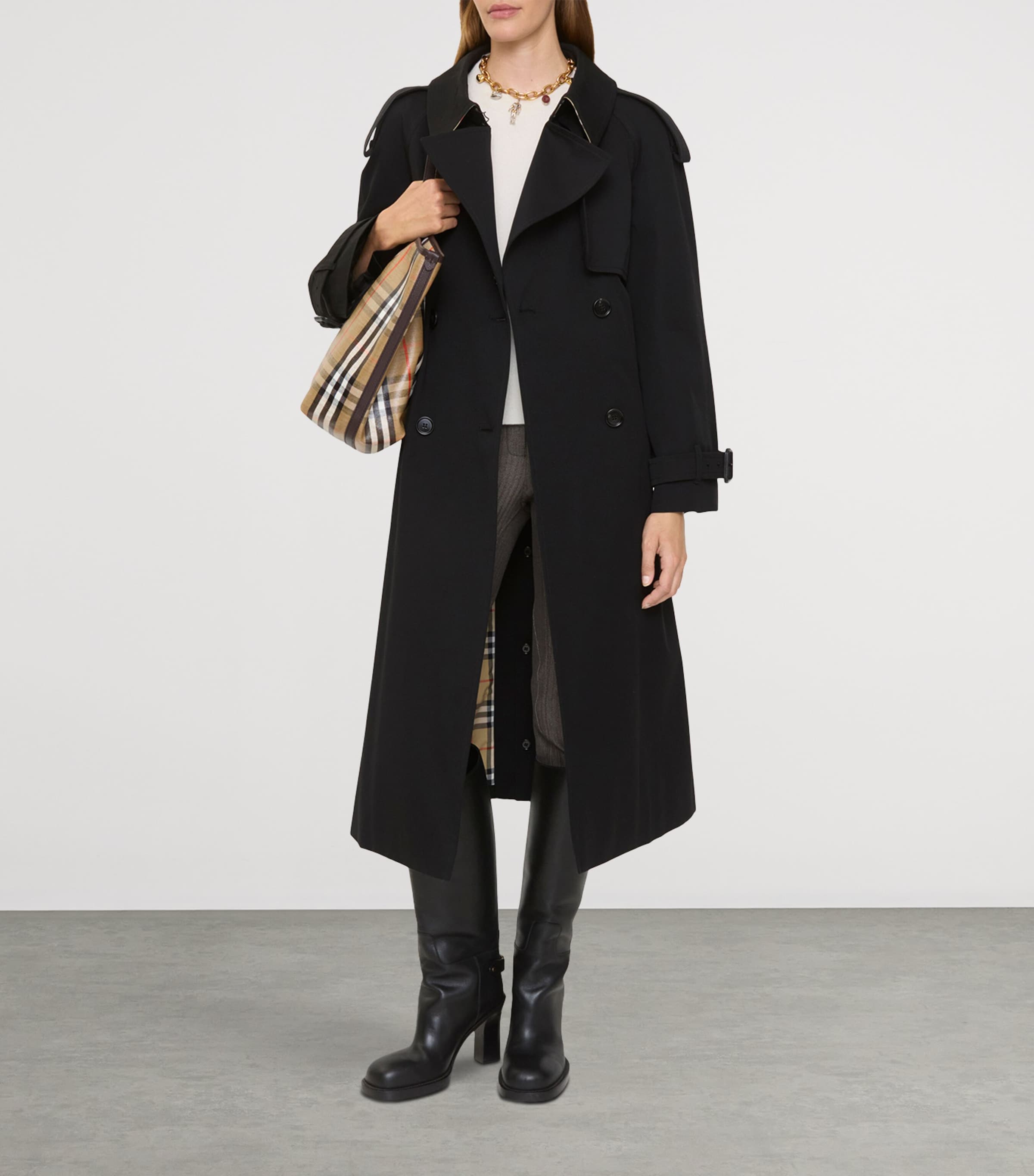 Burberry Womens Long Gabardine Fitzrovia Trench Coat Black Image 4