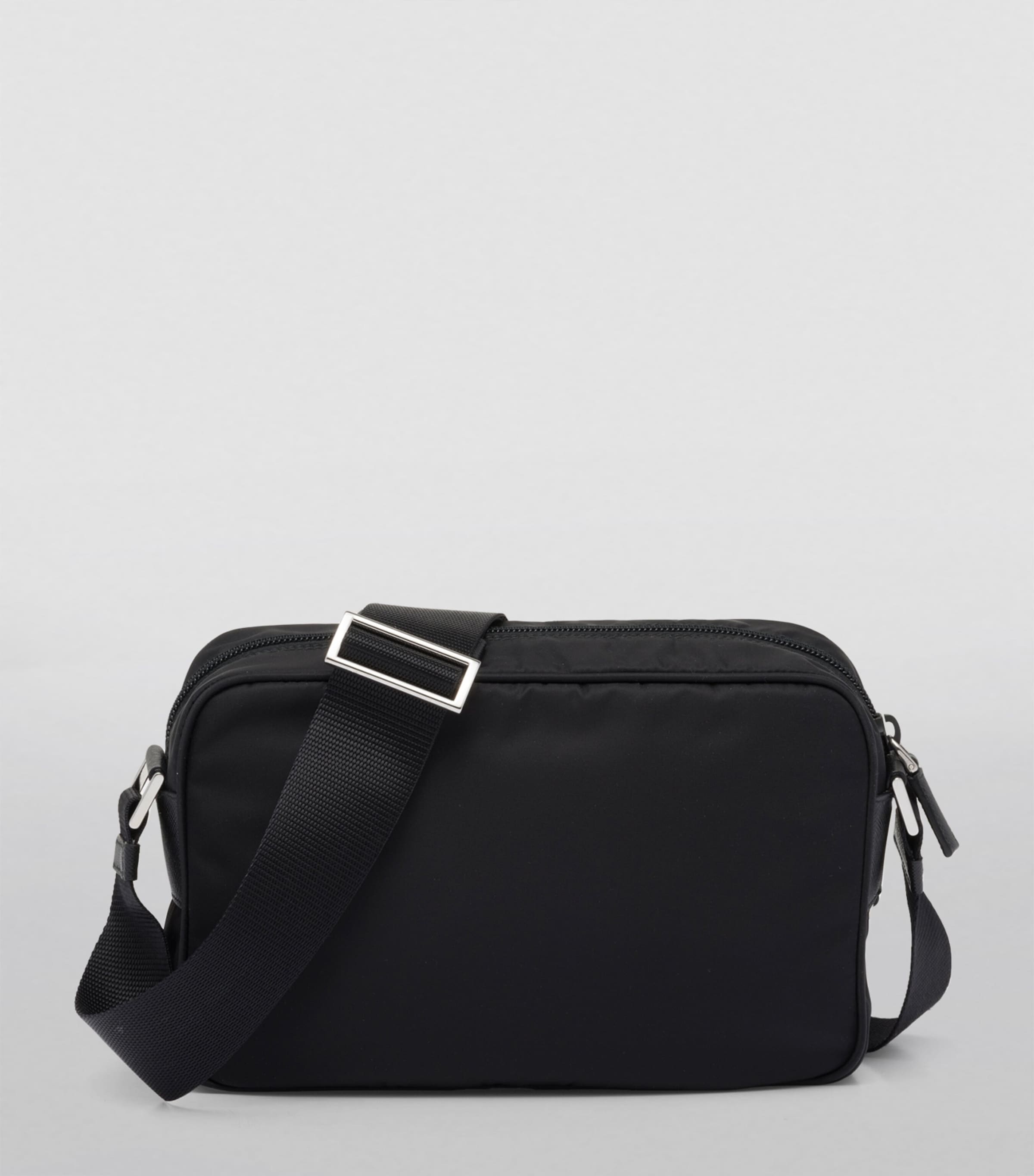 Re-Nylon Shoulder Bag F0002 Image 4