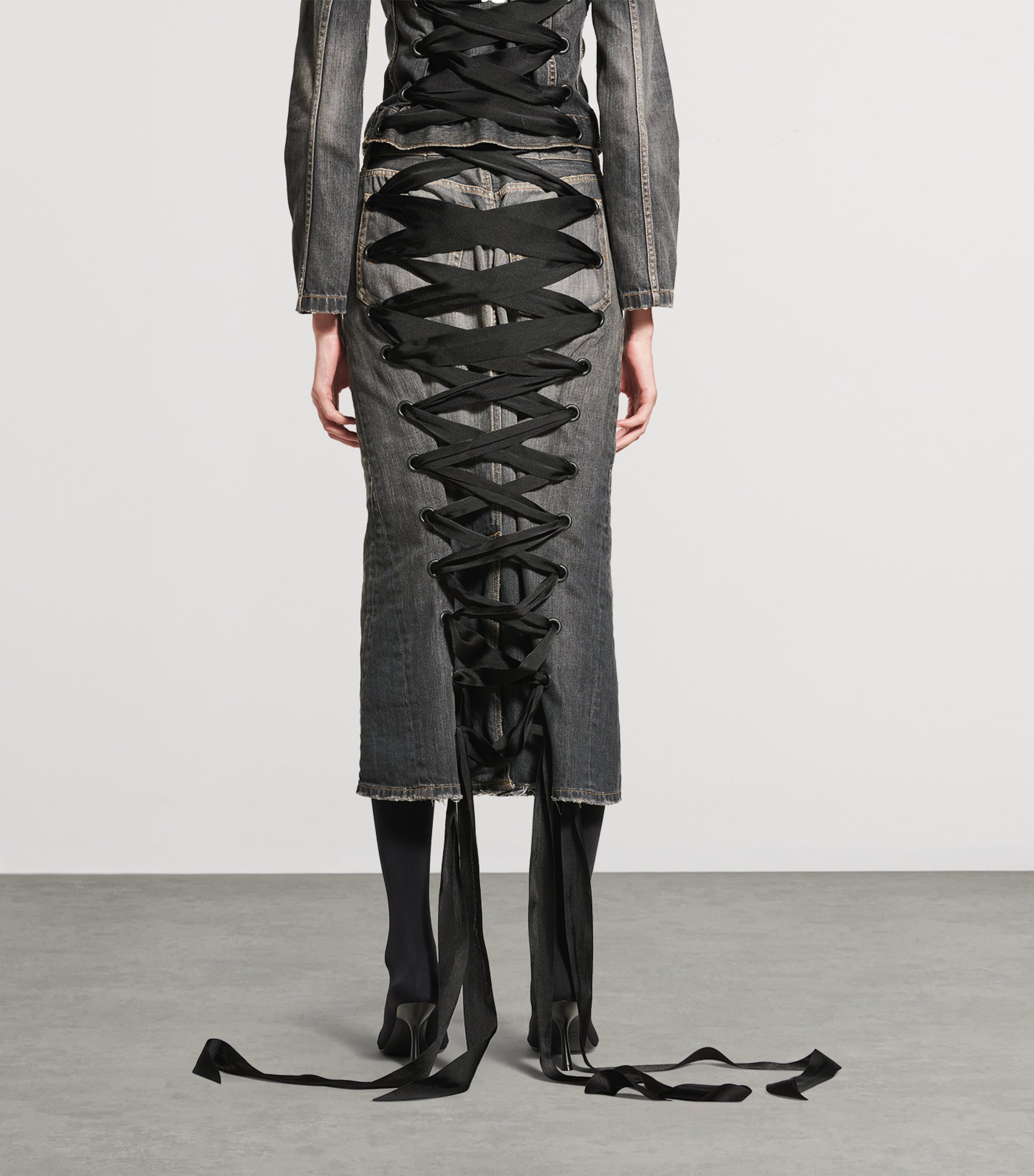 スカート BALENCIAGA SKIRT (838767TMV15 1000) Balenciaga - Pleated skirt black - The Corner