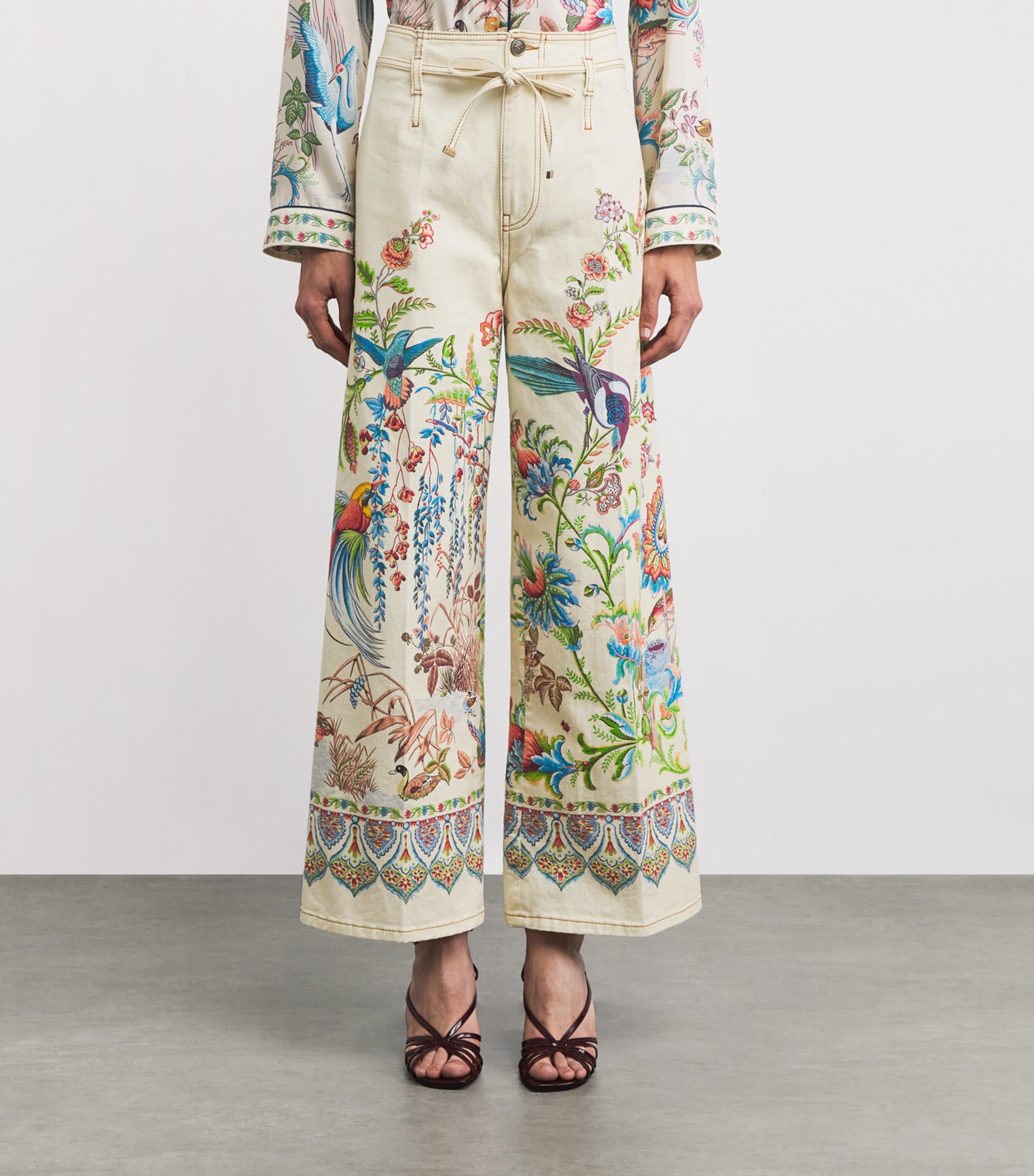 Etro Womens Bow-Tie Botanical Wide-Leg Jeans Print Wht Base Image 4