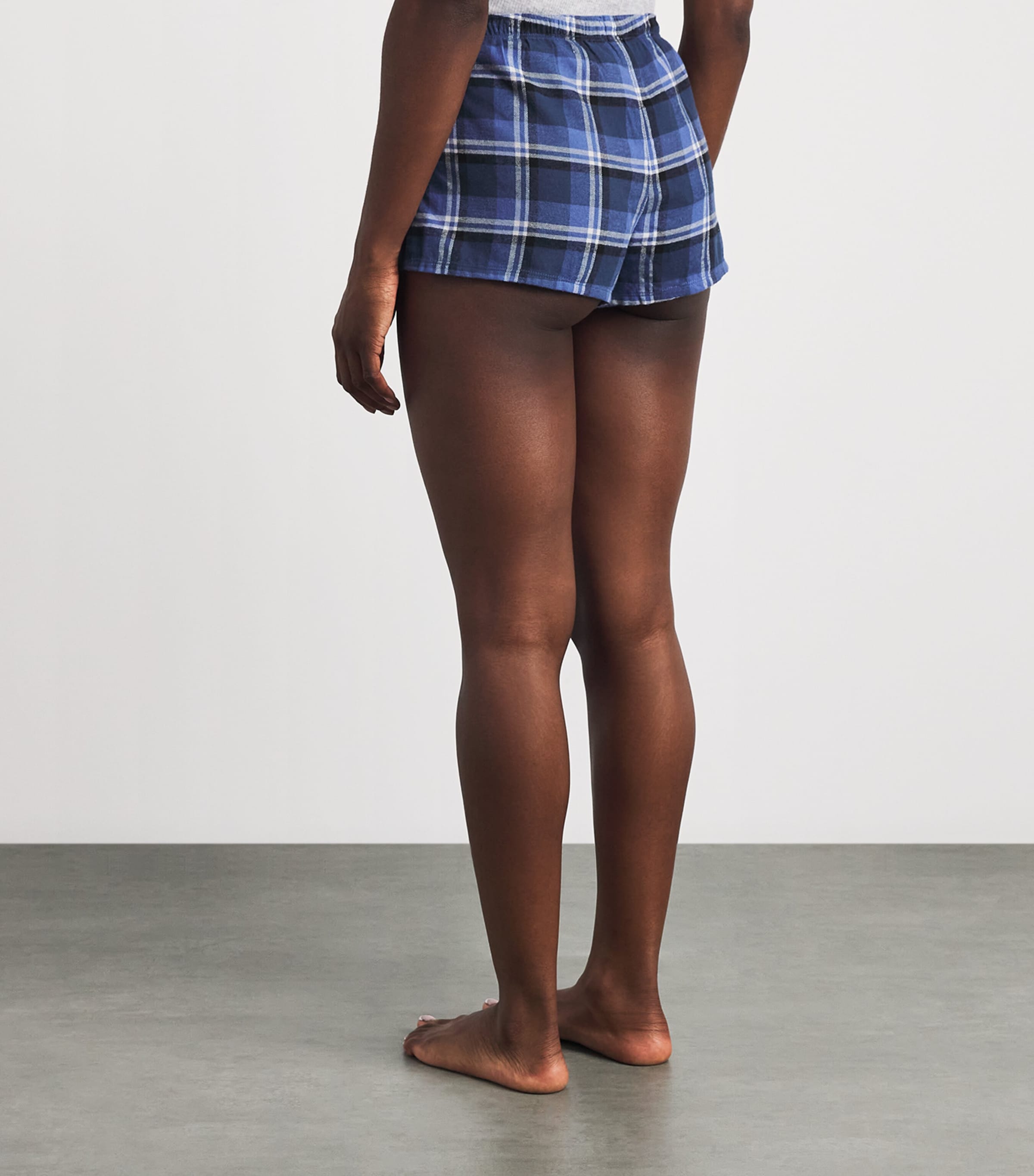 Skims Womens Cotton Check Cheeky Pyjama Shorts Indigo Outdoor Plaid Image 5