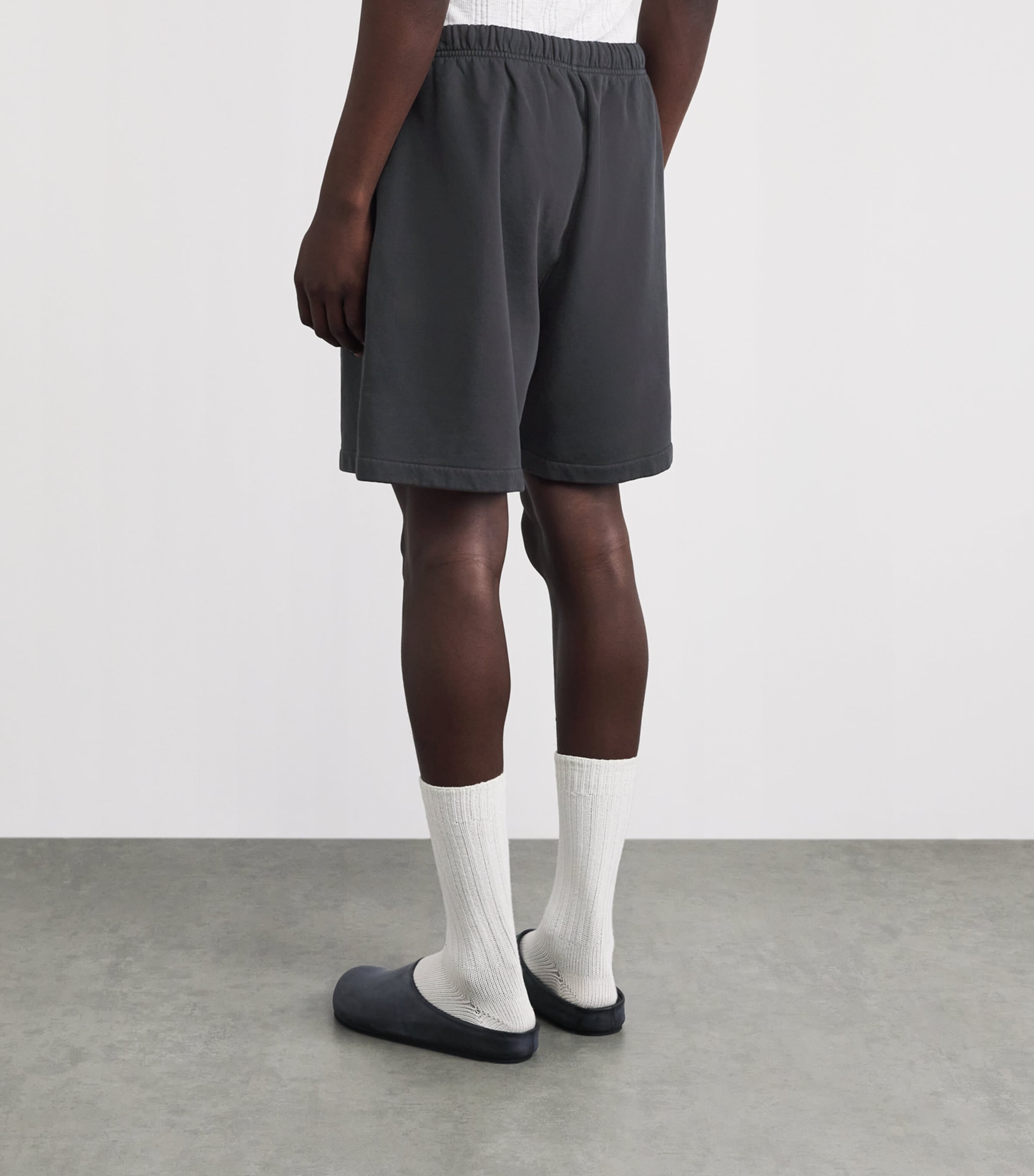 FEAR OF GOD ESSENTIALS Mens Cotton Logo Sweat Shorts Faded Black Image 5