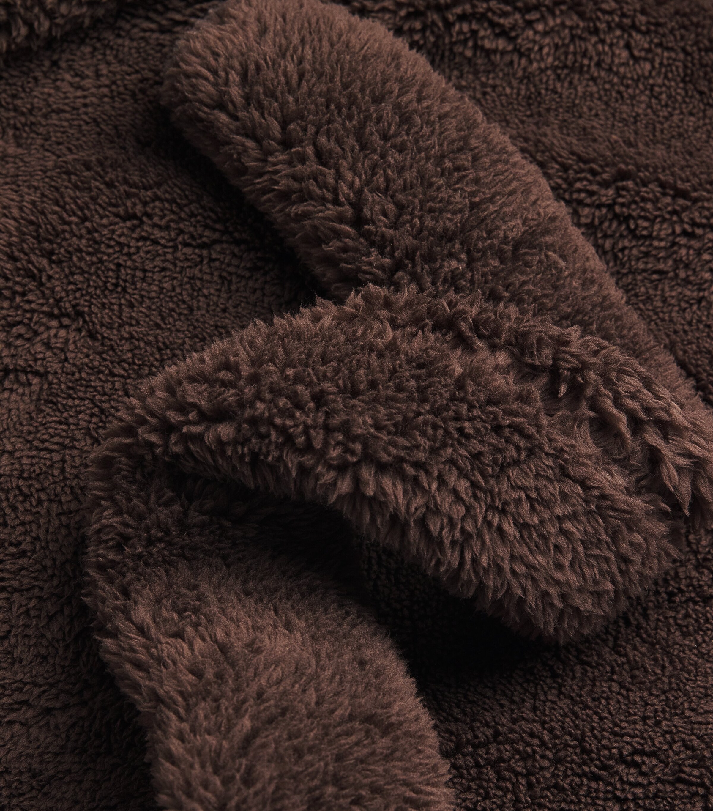 Skims Mens Plush Hotel Robe Espresso Image 5