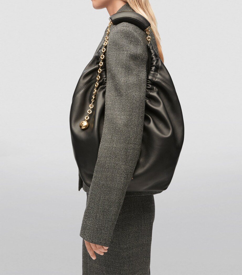 Medium Leather Squeeze Top-Handle Bag BLACK Image 11