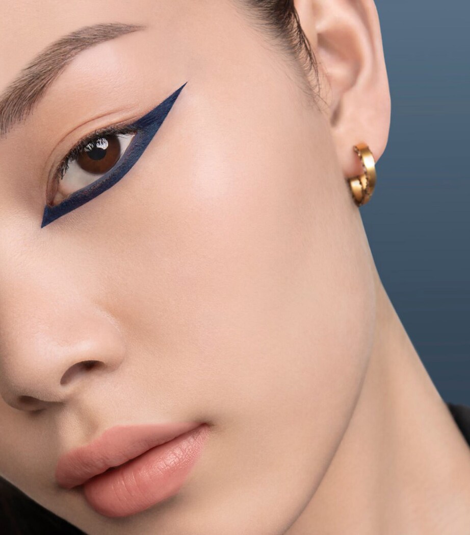 Diorshow 24H Stylo Waterproof Eyeliner 296 MATTE BLUE Image 5