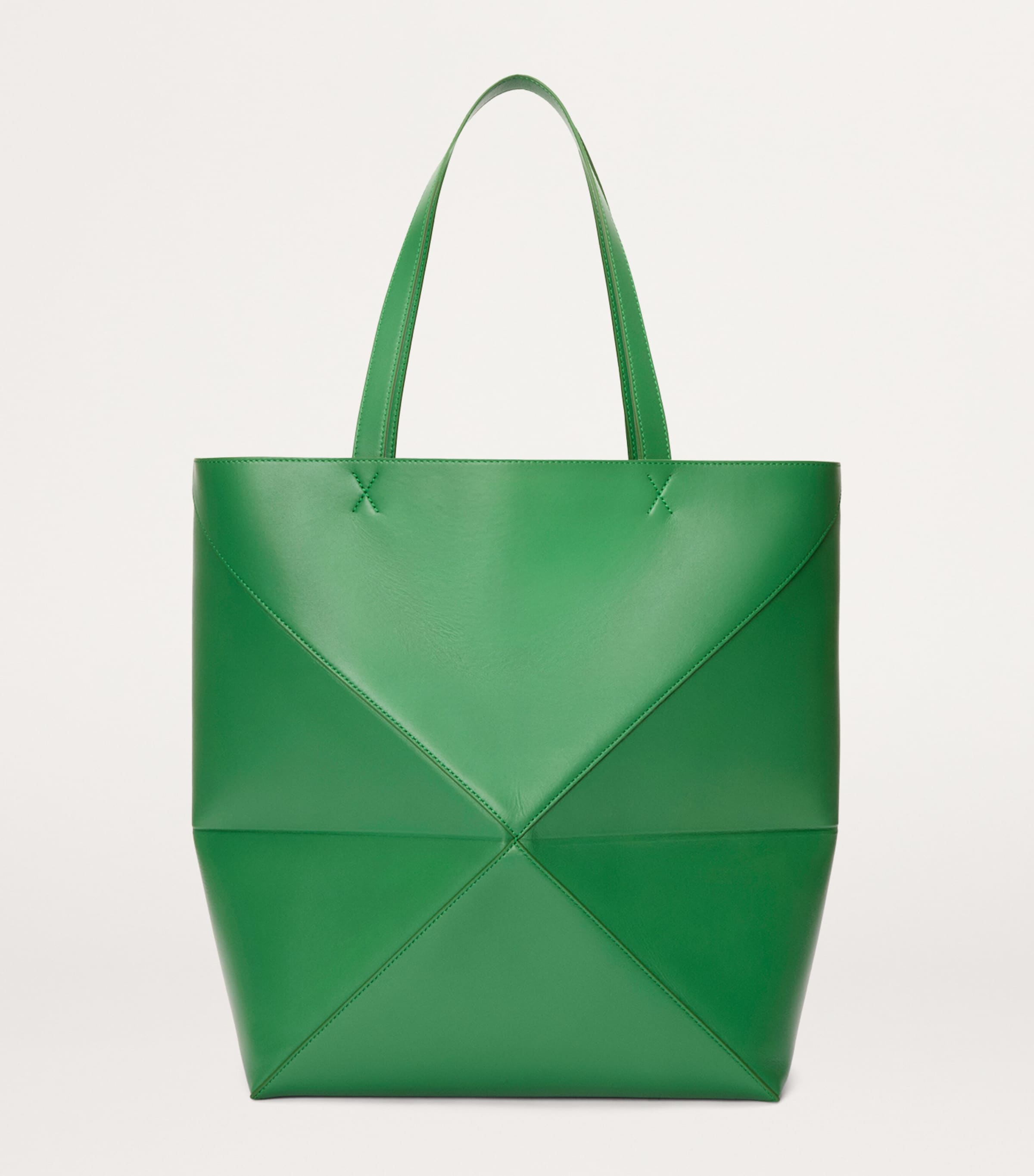 トートバッグ Loewe Army Green Fur Medium Puzzle Fold Shopping Bag LOEWE Puzzle Fold convertible medium leather tote | NET-A-PORTER