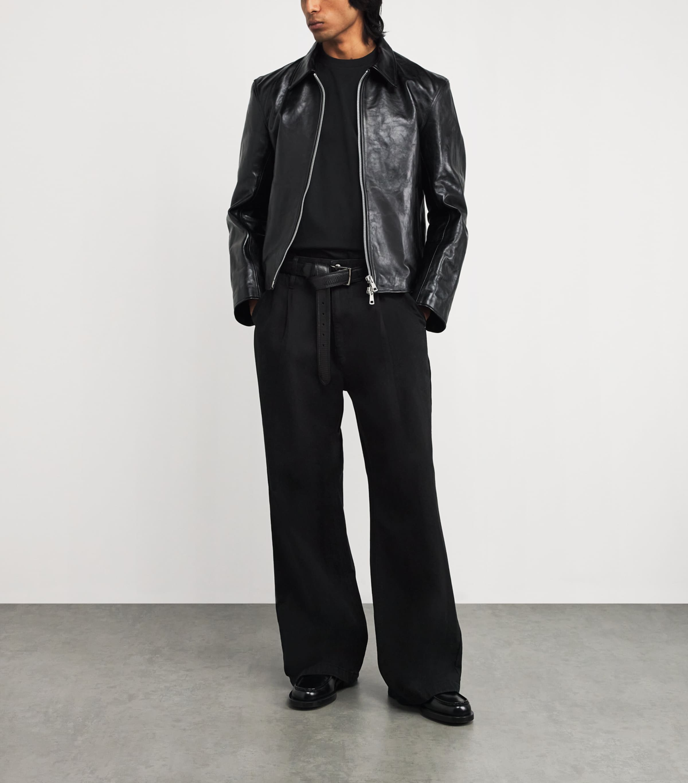 Cotton Patch Logo T-Shirt BLACK Image 2