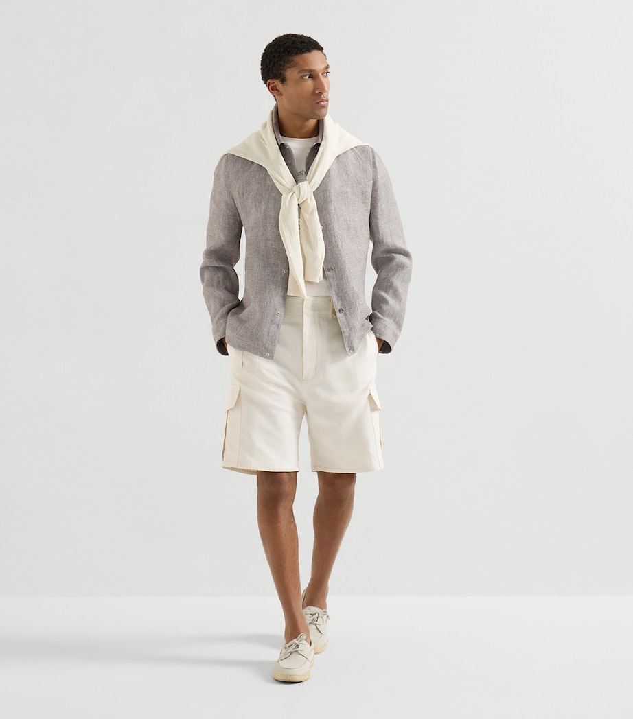 Brunello Cucinelli Mens Neoclassical Print T-Shirt Image 2