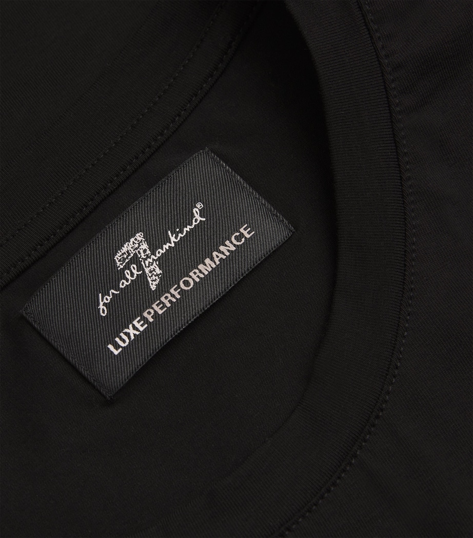 Luxe Performance T-Shirt BLACK Image 5