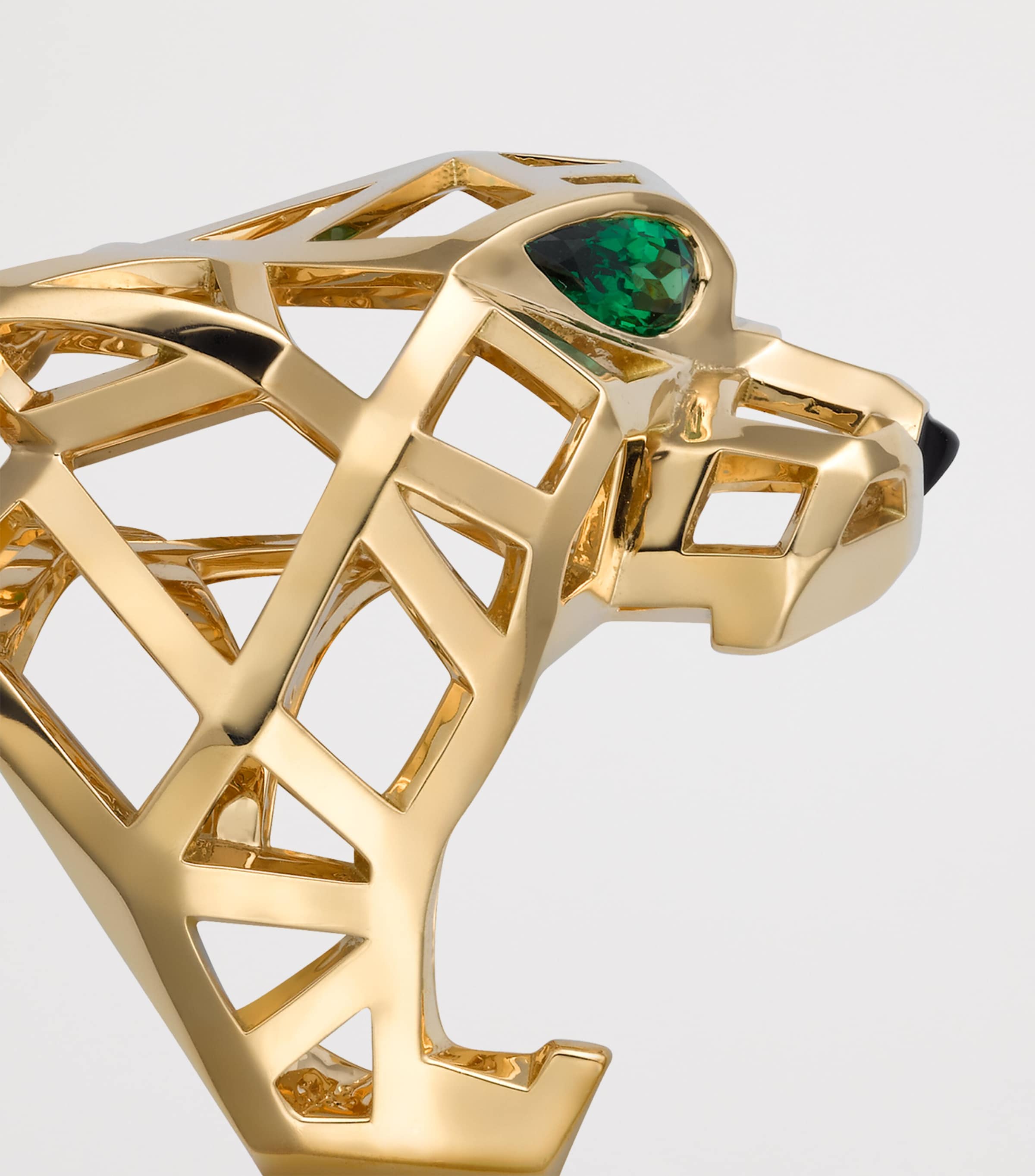 Cartier Yellow Gold, Tsavorite Garnet and Onyx Panthère de Cartier Ring Yellow Gold Image 6