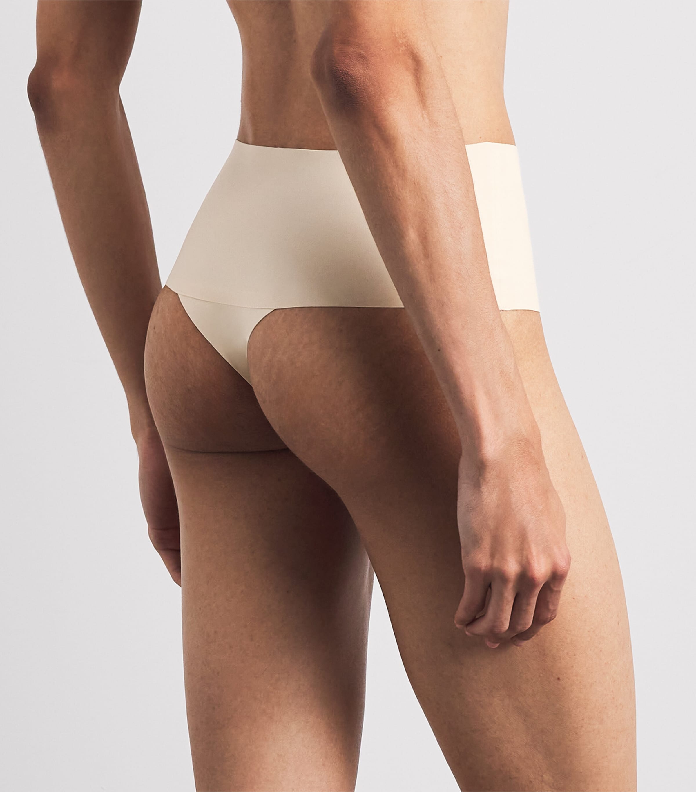 SPANX Womens SPANXsupersmooth Undie-tectable Thong Toasted Coconut Image 3