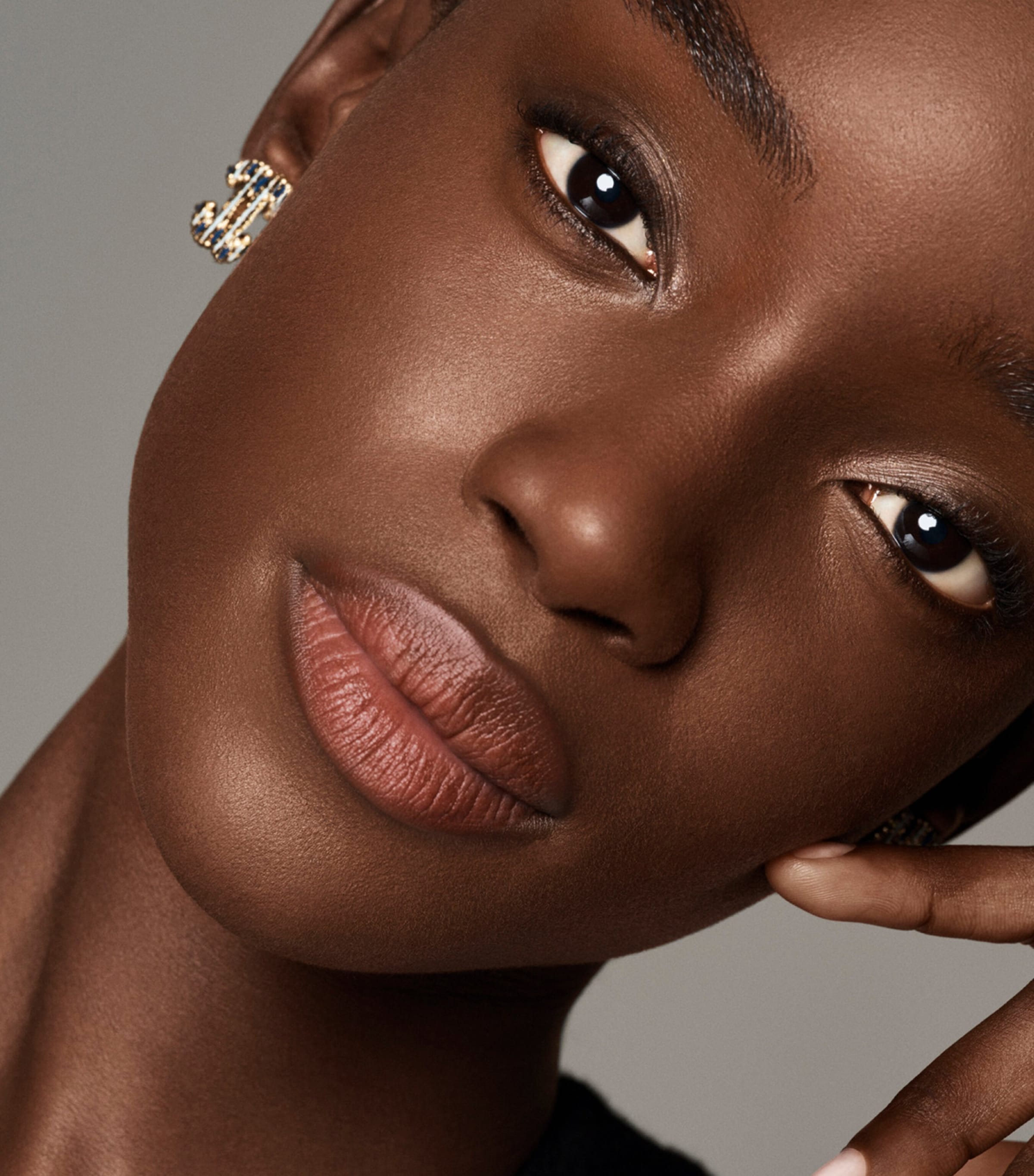 POUDRE UNIVERSELLE LIBRE Pressed Powder 40 MEDIUM PLUS Image 6