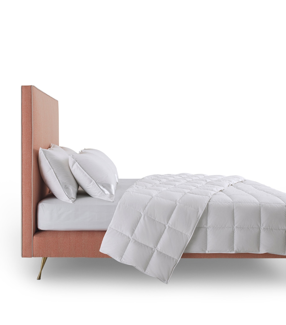 Super King Siberian Goose Down Duvet (4.5 Tog) WHITE Image 1