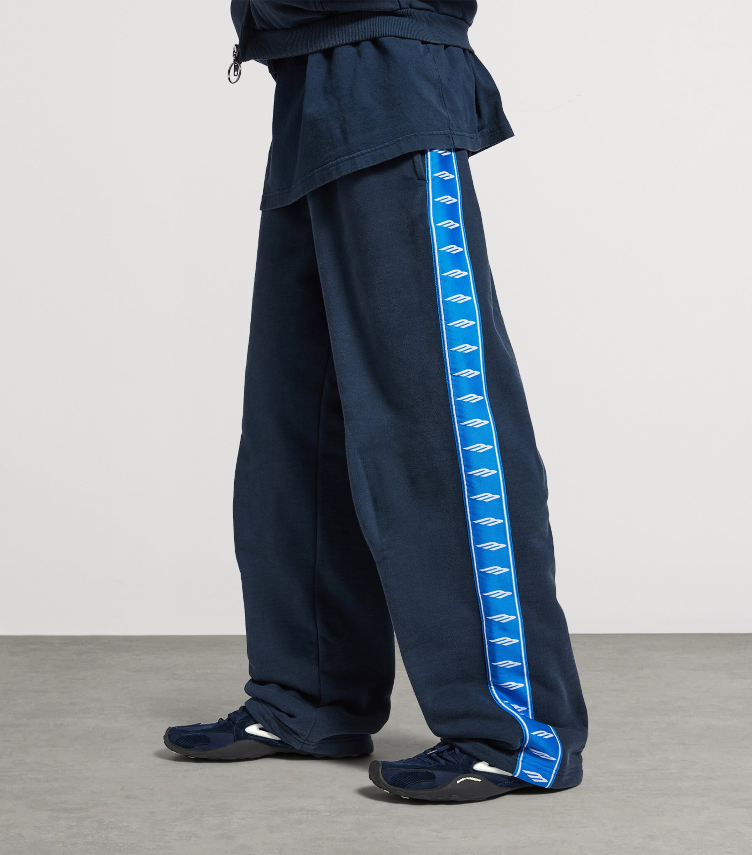 Oversized Sweatpants 8593 Image 6