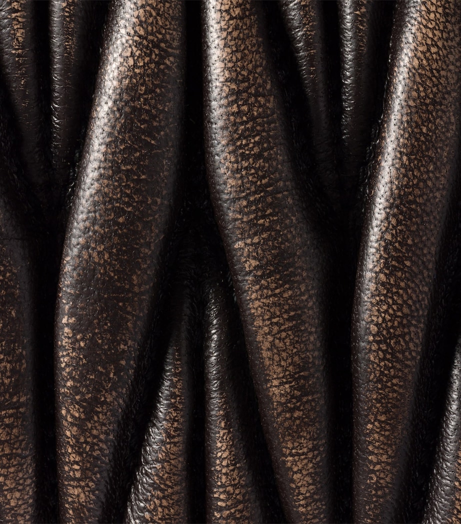 Matelassé Calfskin Wander Shoulder Bag F0201 Image 7