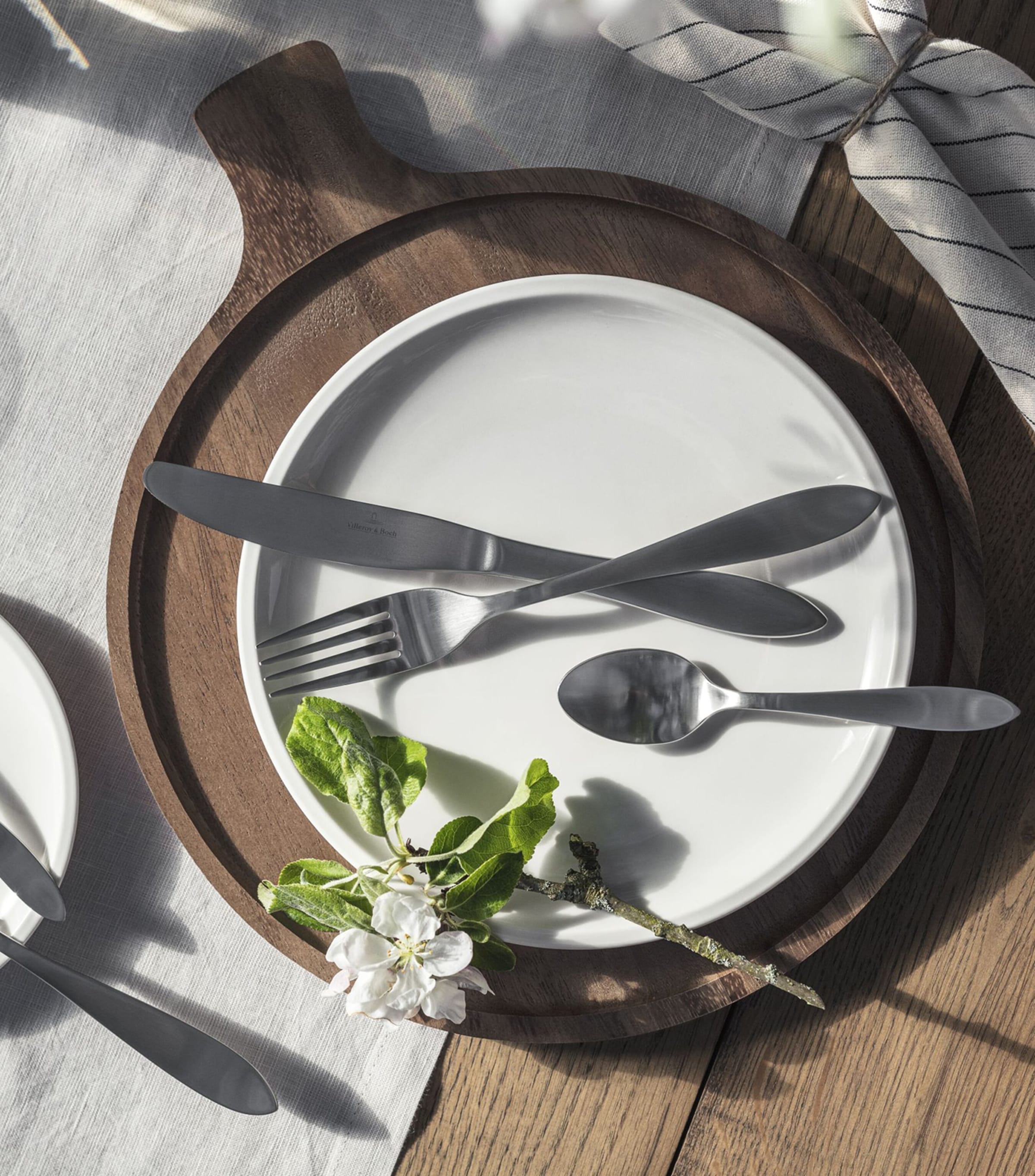 Arthur Brushed 68-Piece Cutlery Set SILVER Image 4