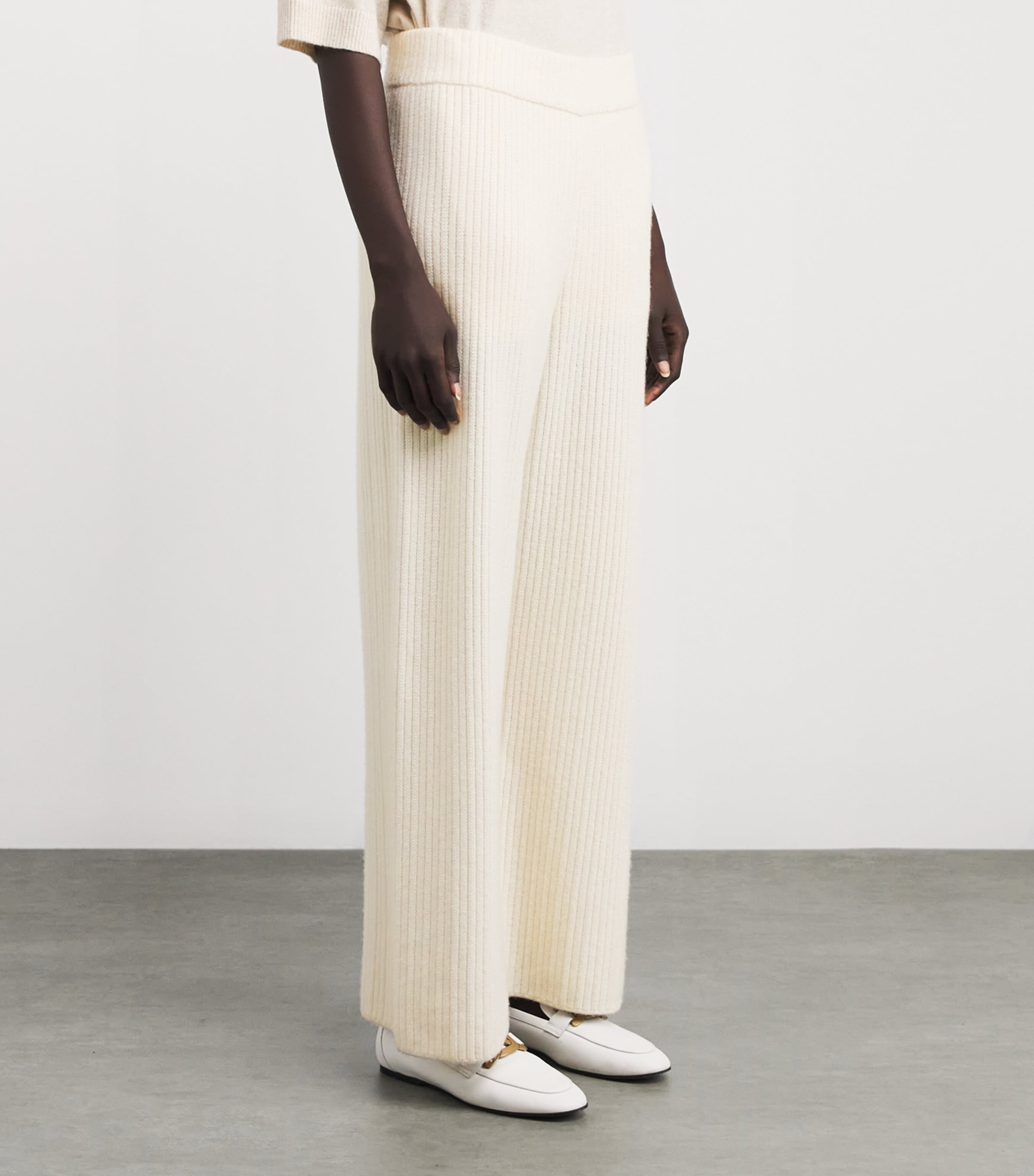 Cashmere Ribbed Trousers CLOUD Image 3