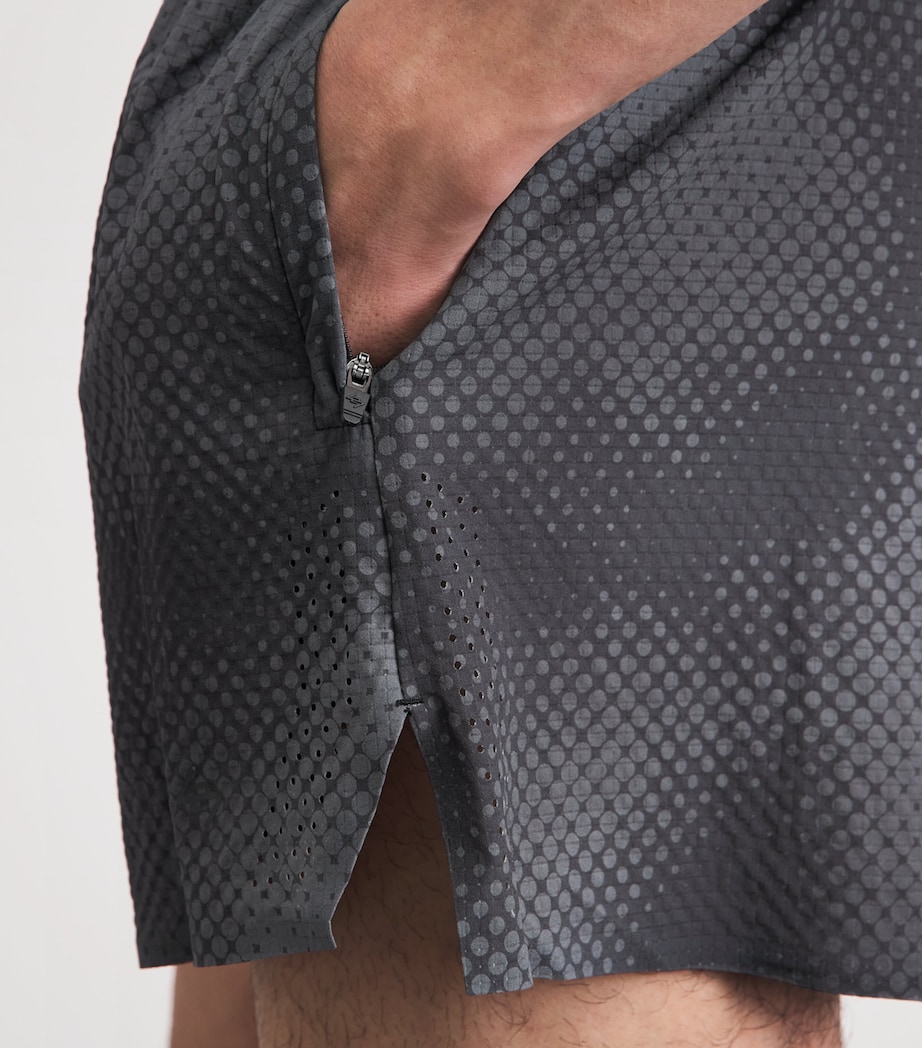 Represent 247 Mens 247 Ultra Shorts Black Fade Out Image 3