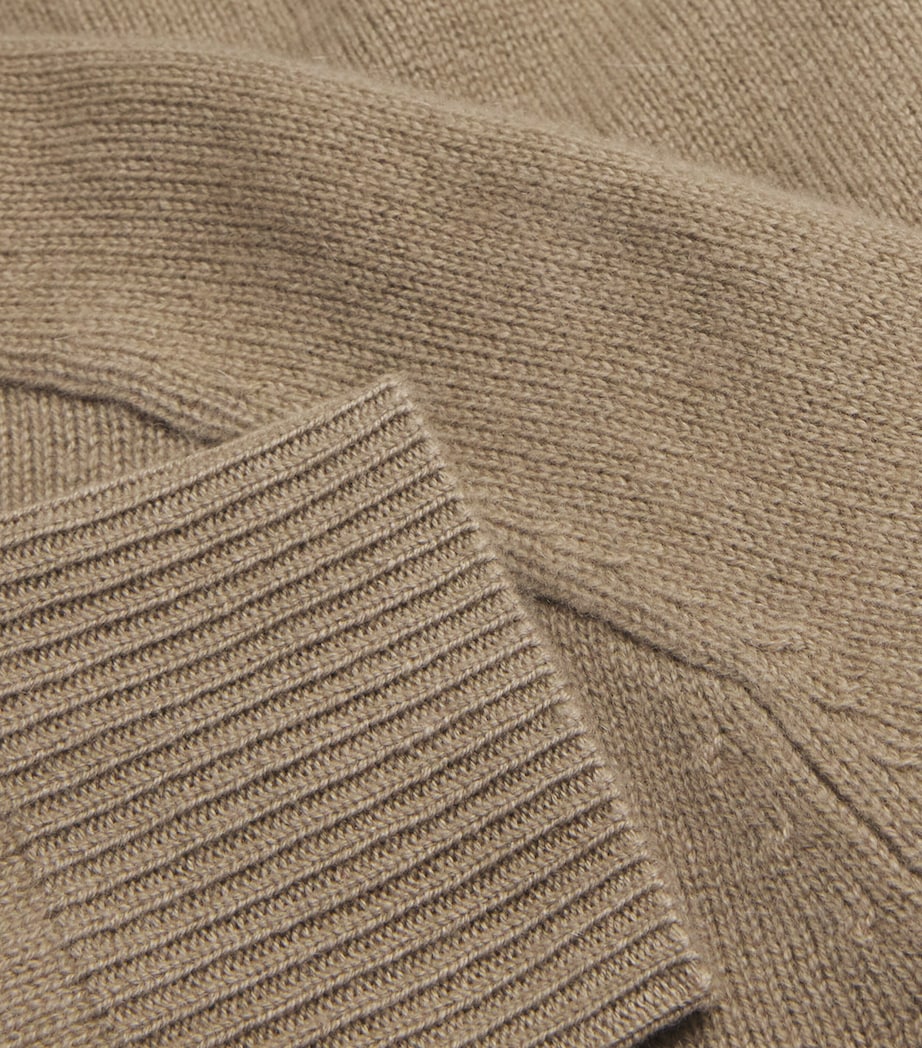 Soft Goat Womens Cashmere Boyfriend Crew-Neck Sweater Khaki Image 5
