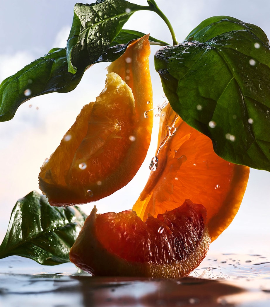 Man Rain Essence Eau de Parfum (60ml) NO COLOUR Image 4