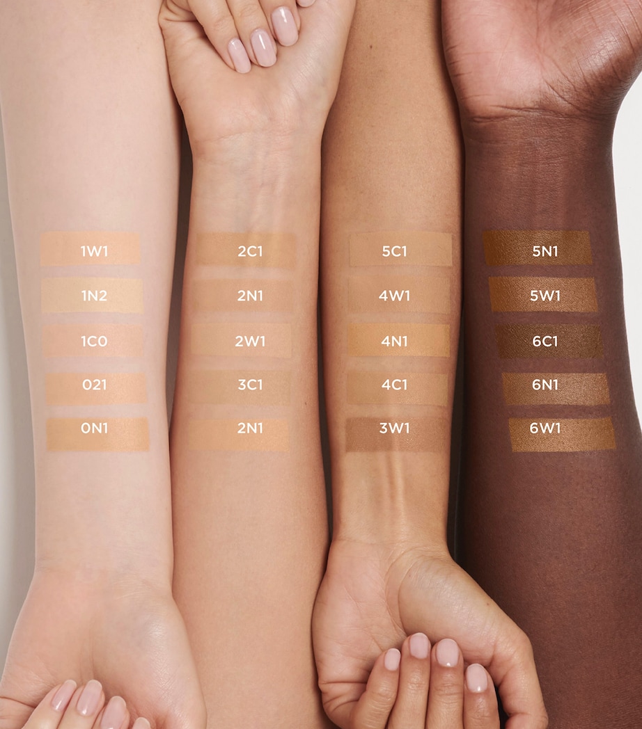 Tinted Moisturizer Oil Free Natural Skin Perfector TAWNY Image 5