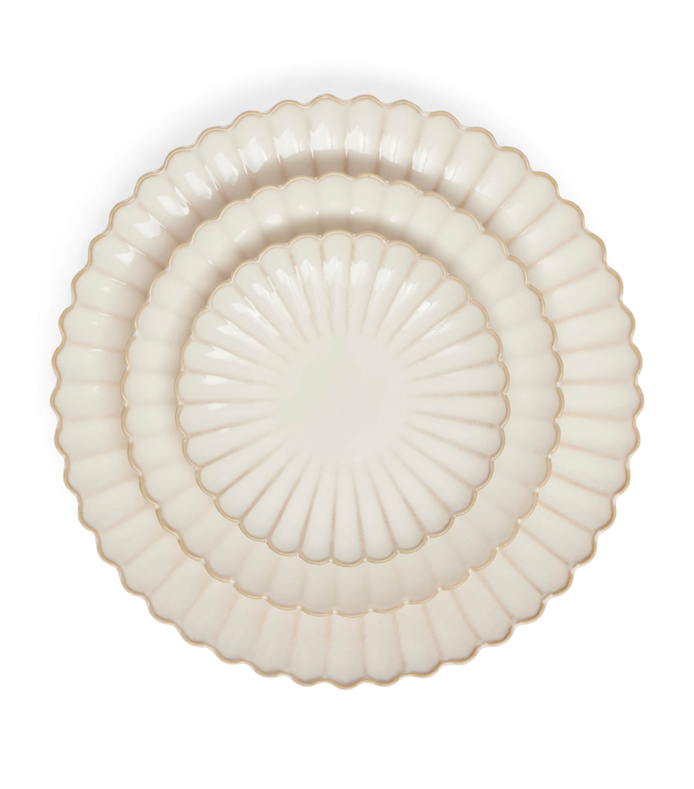 Set of 4 Shell Starter Plates (22cm) CREAM Image 3