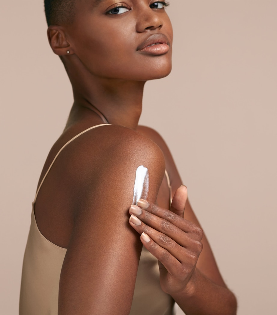 2% BHA Body Smoothing Spot Exfoliant (120ml) NO COLOUR Image 3