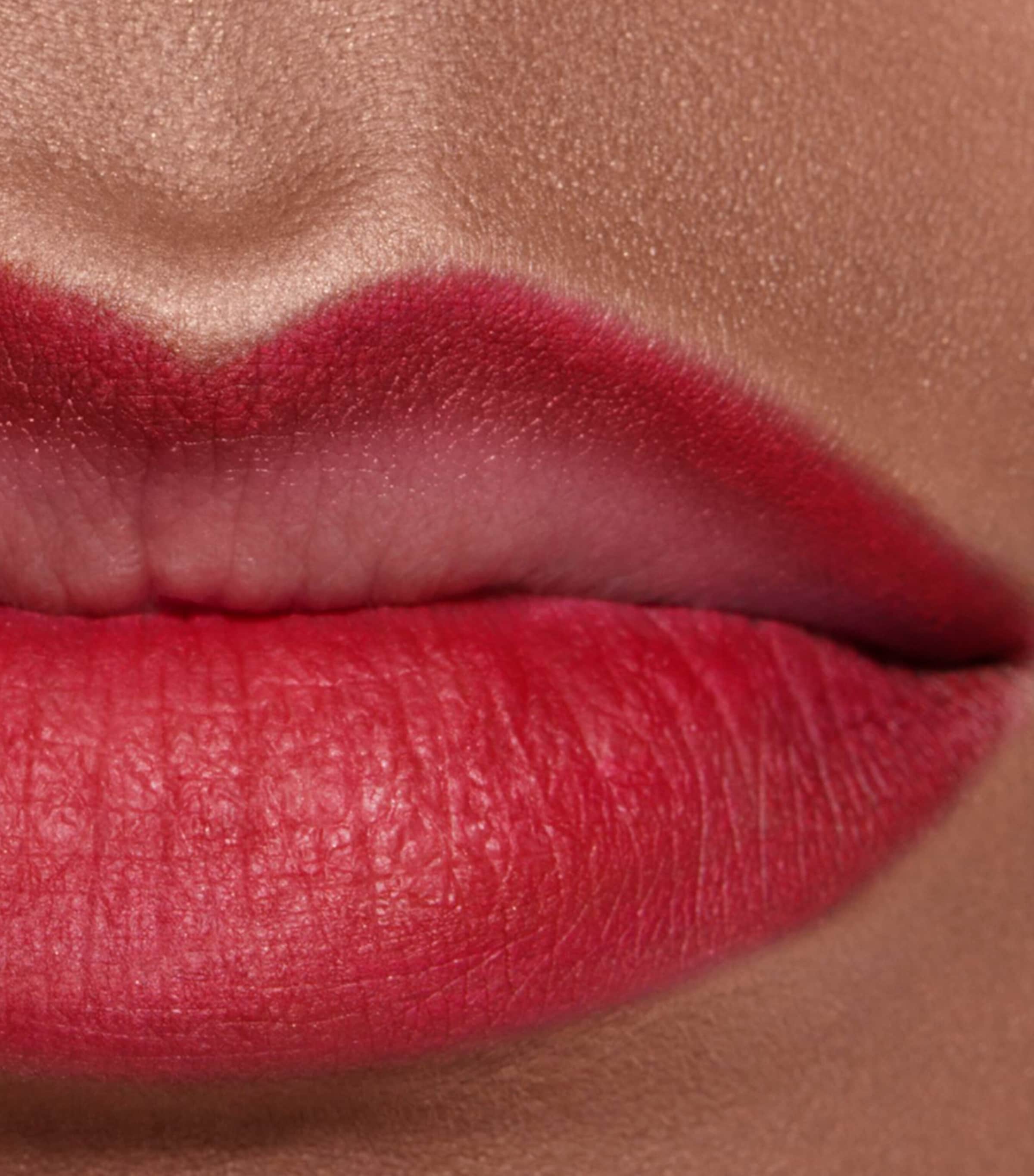 LE CRAYON LÈVRES RENOVATION Longwear Lip Pencil ROUGE CERISE Image 4