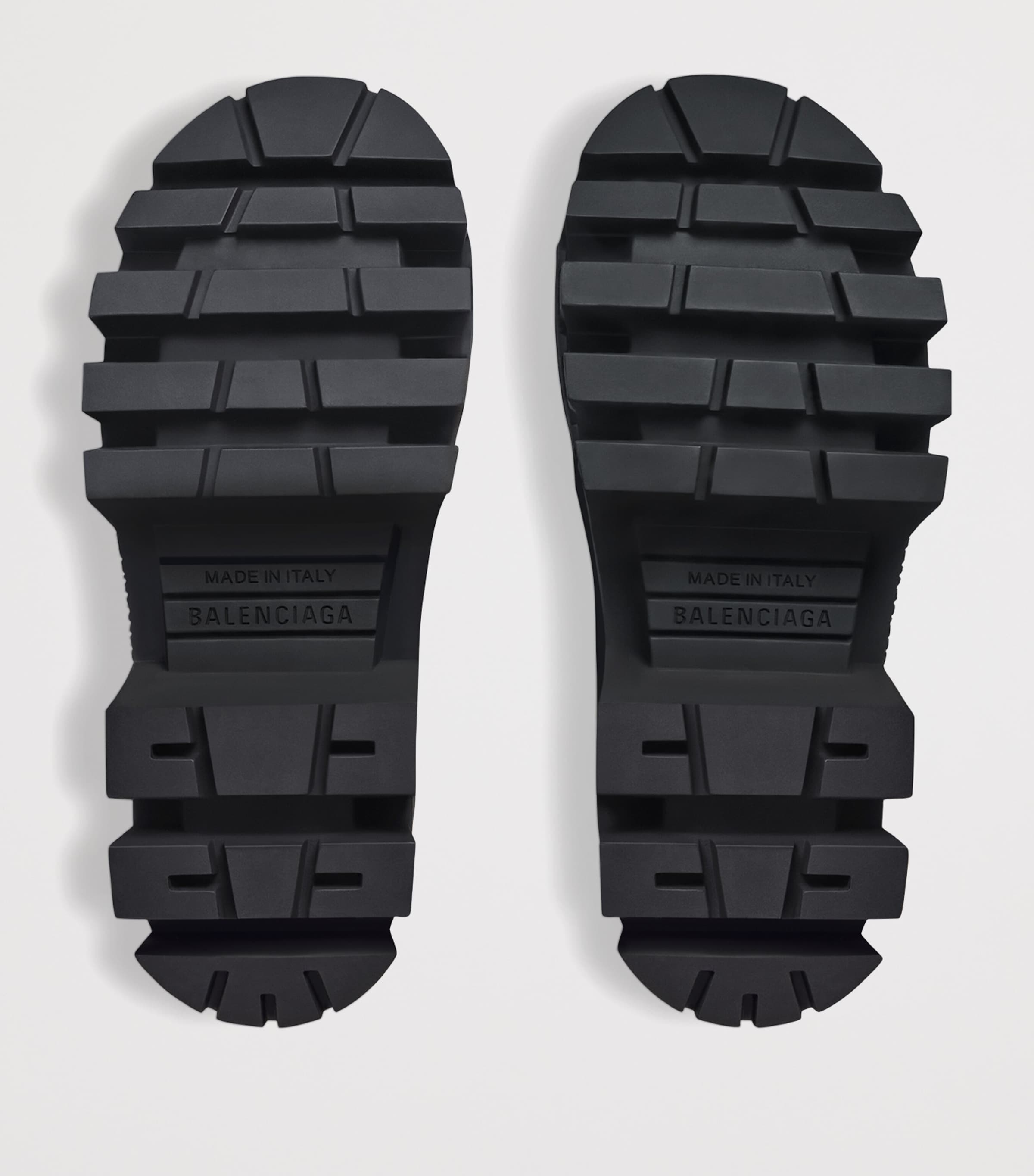 Balenciaga Bullskin Bulldozer Combat Boots 80 Image 8