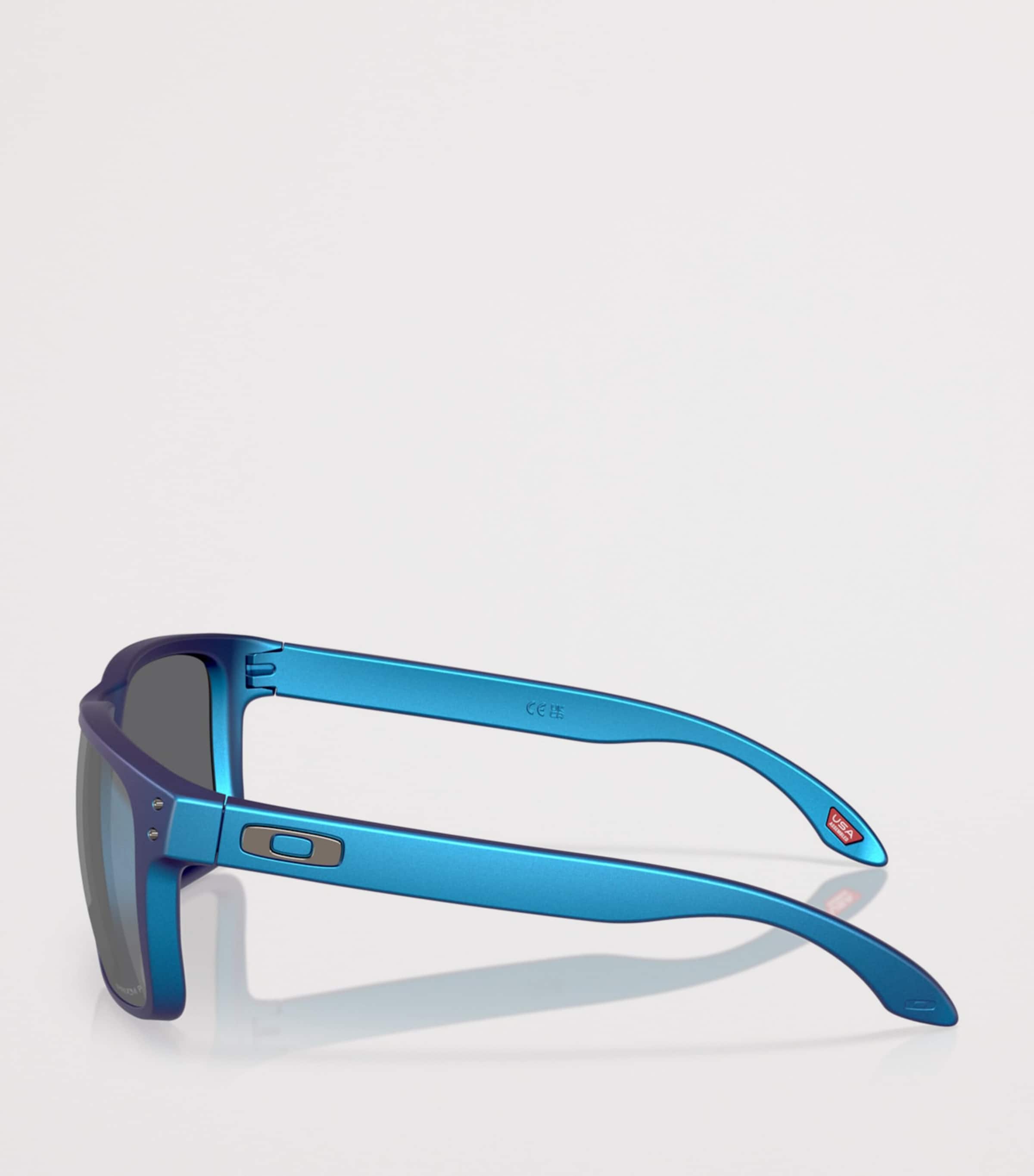 Oakley Holbrook XL Square Sunglasses Blue Image 3